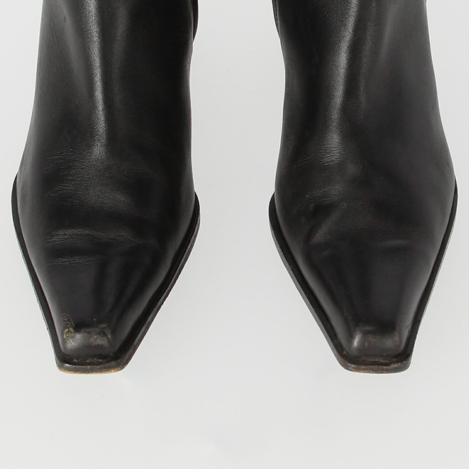 2000s Sergio Rossi Leather Ankle Boots For Sale 1