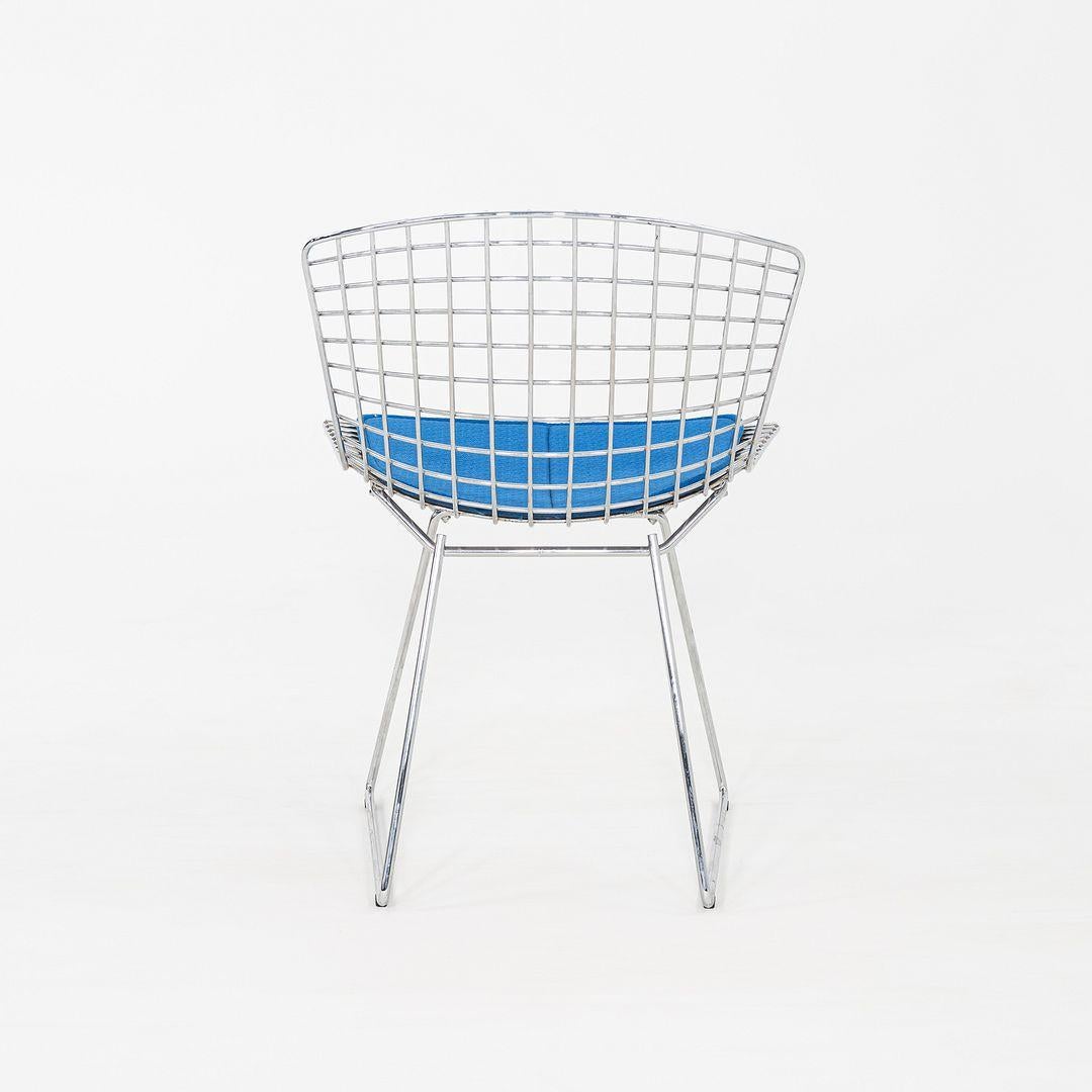 2000s Set of Five Harry Bertoia for Knoll Dining / Side Chairs w/ Blue Cushions For Sale 3
