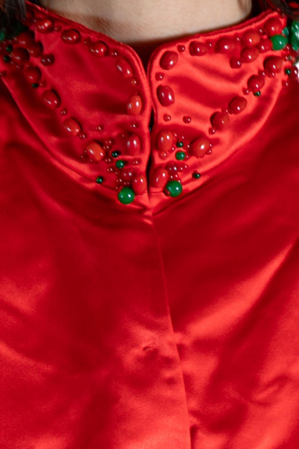 2000S SHIATZY CHEN Tomato Red Beaded Silk Dress For Sale 6