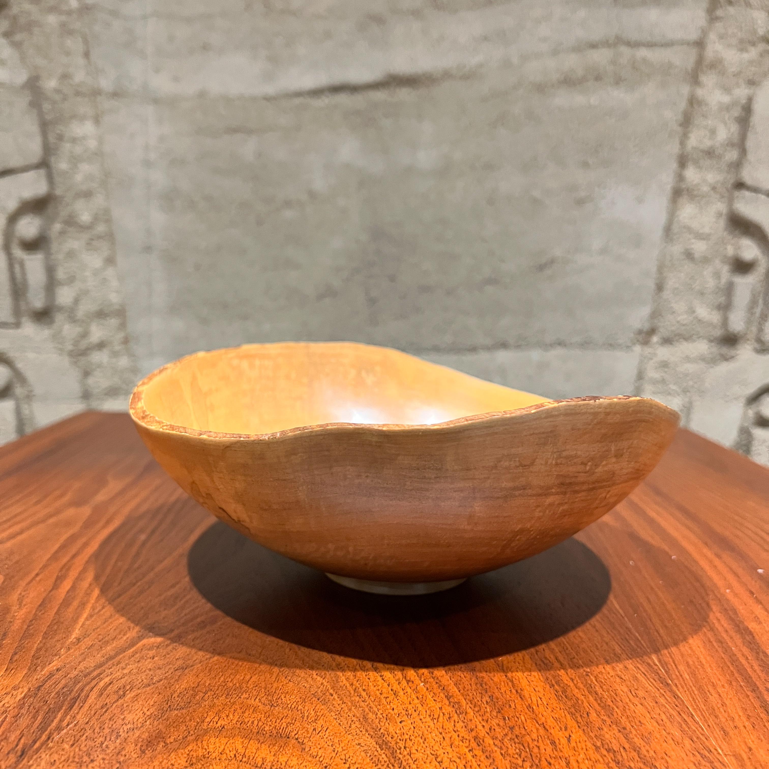 Moderne Années 2000 Studio A Bol en érable Sculpture en bois tourné en vente