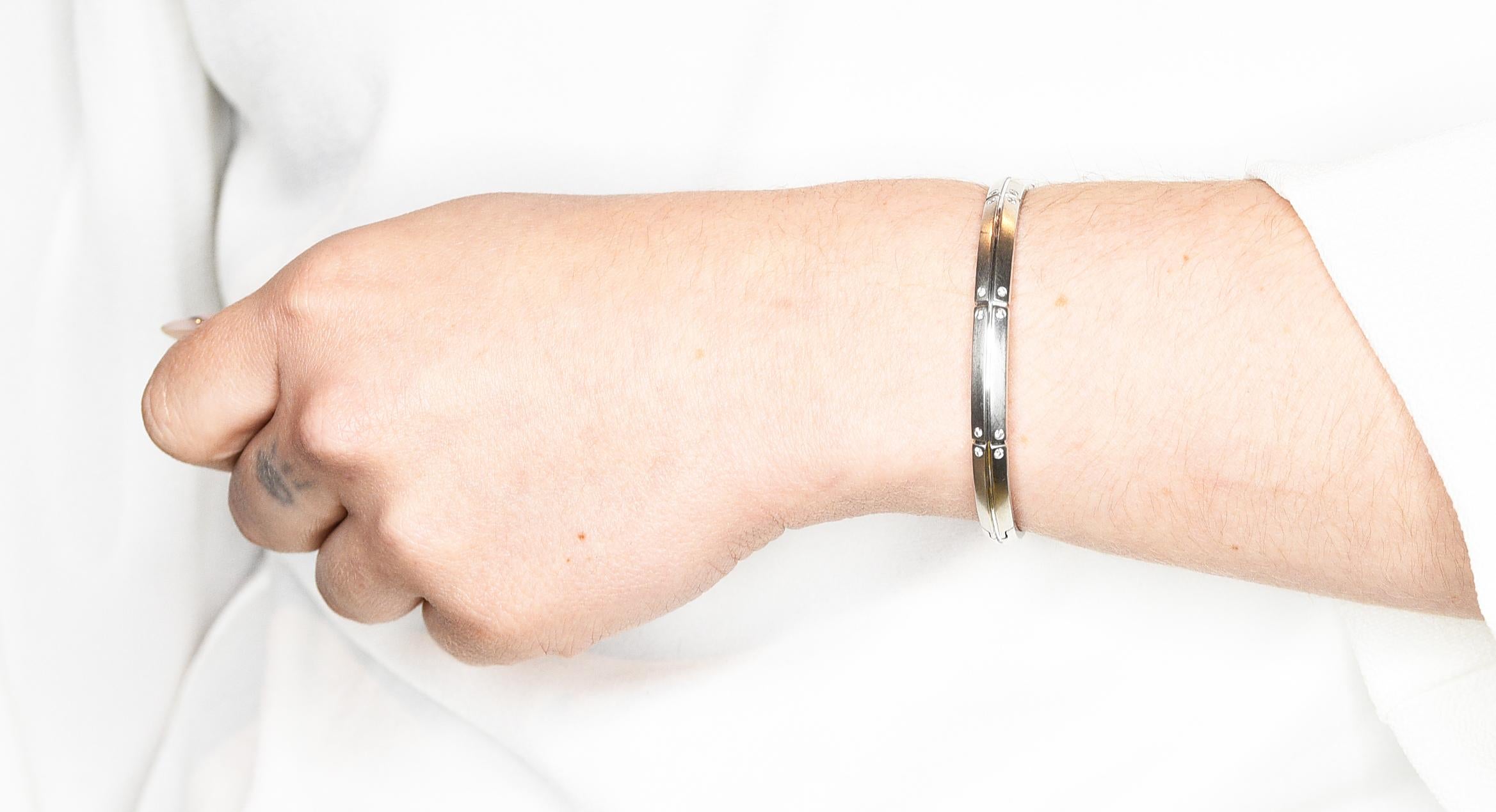 2000''s Tiffany & Co. Diamant-Armreif aus 18 Karat Weißgold mit Streifen 4