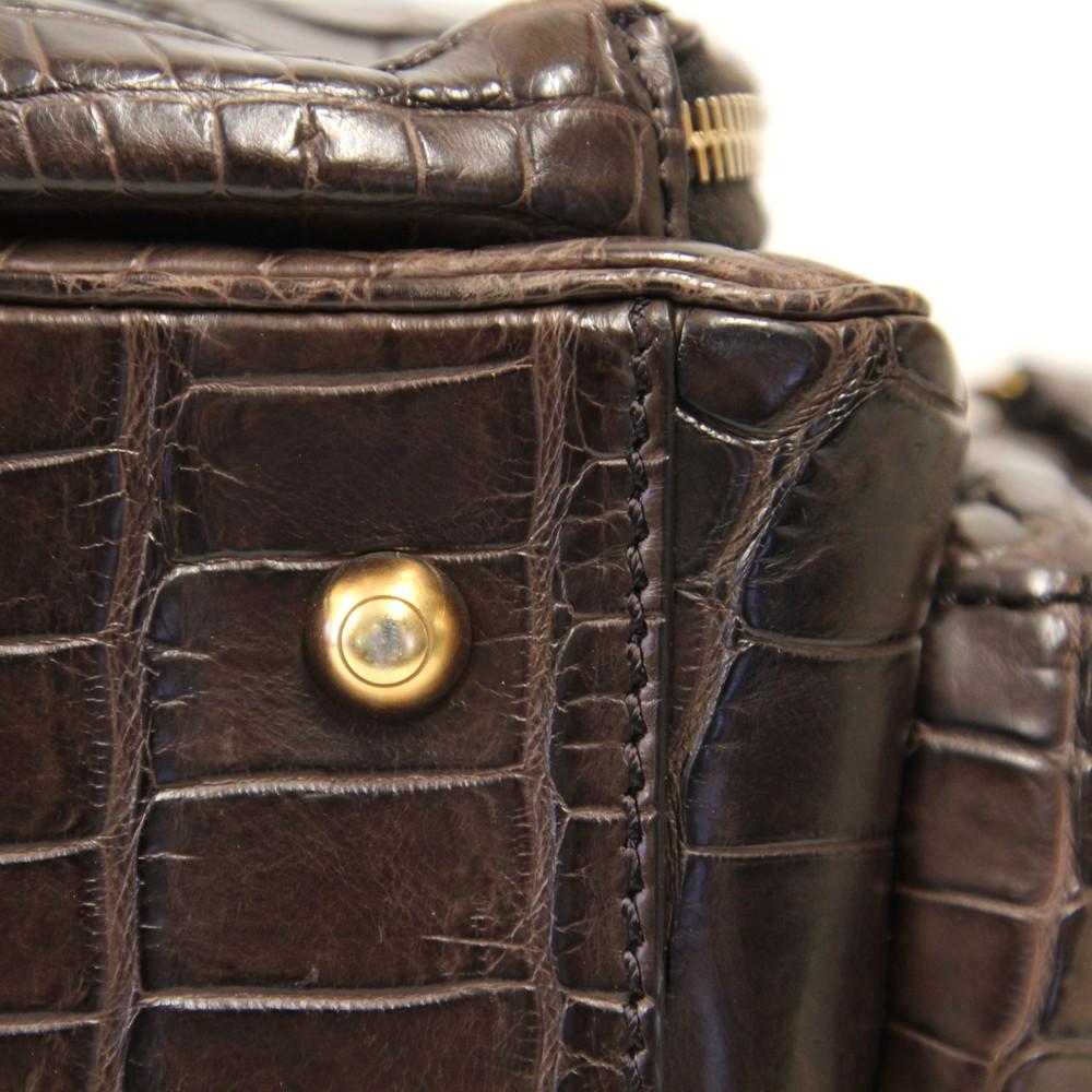 Women's 2000s Tod's brown crocodile leather multipockets handbag