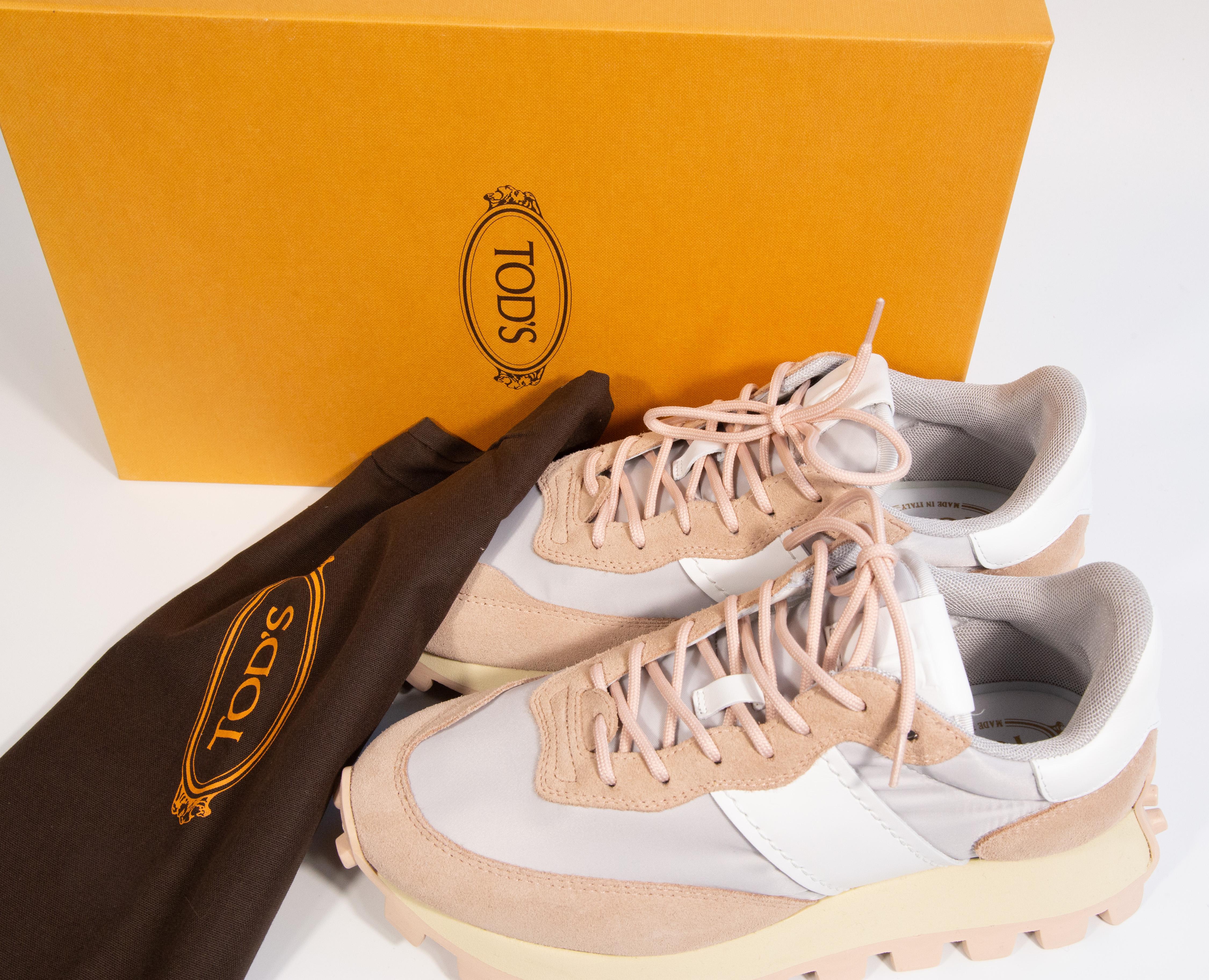 2000s Tod's Multicolor Stoff, Wildleder und Leder Sneakers Größe EU 38.5 im Angebot 5