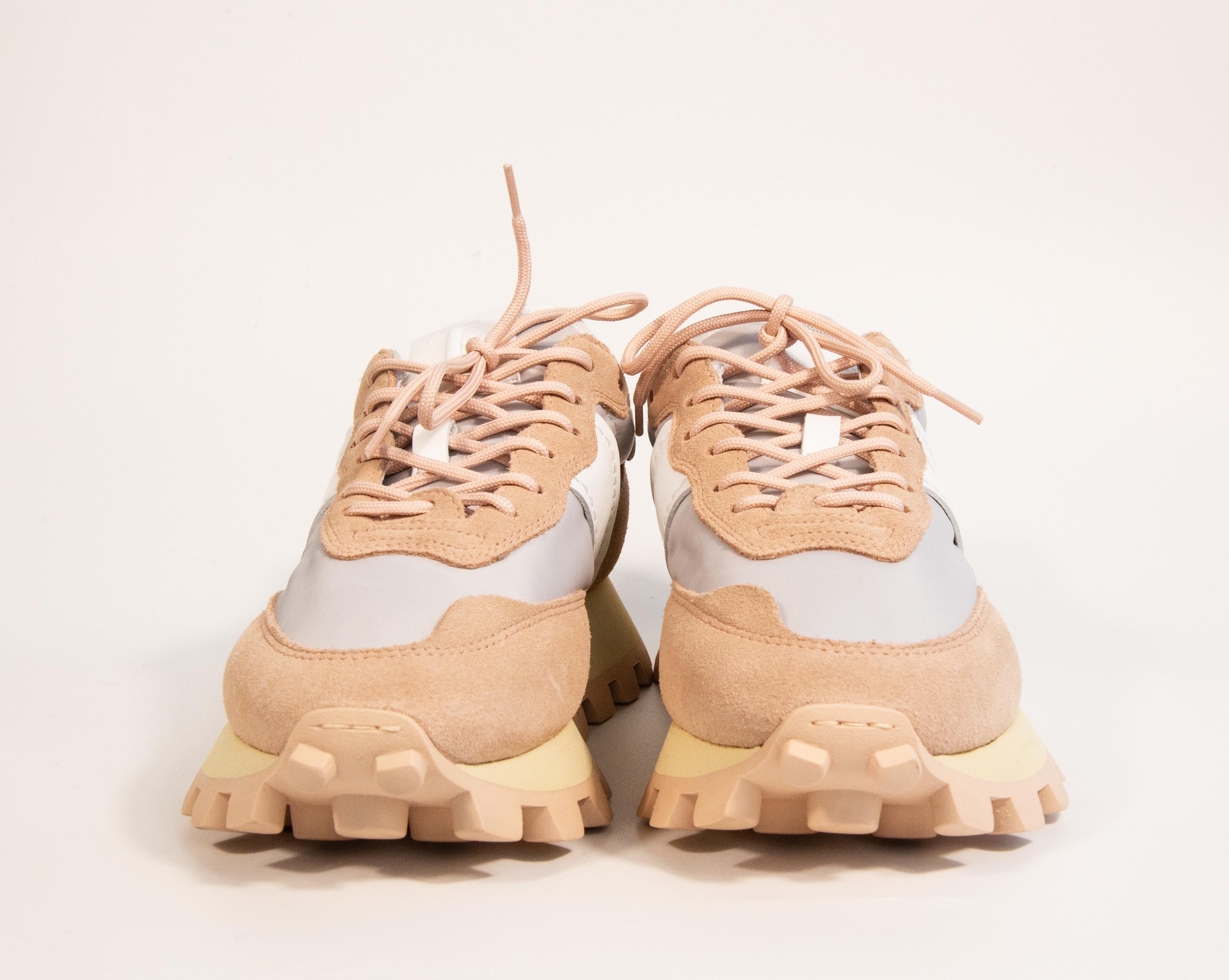 2000s Tod's Multicolor Stoff, Wildleder und Leder Sneakers Größe EU 38.5 im Zustand „Neu“ im Angebot in Arnhem, NL