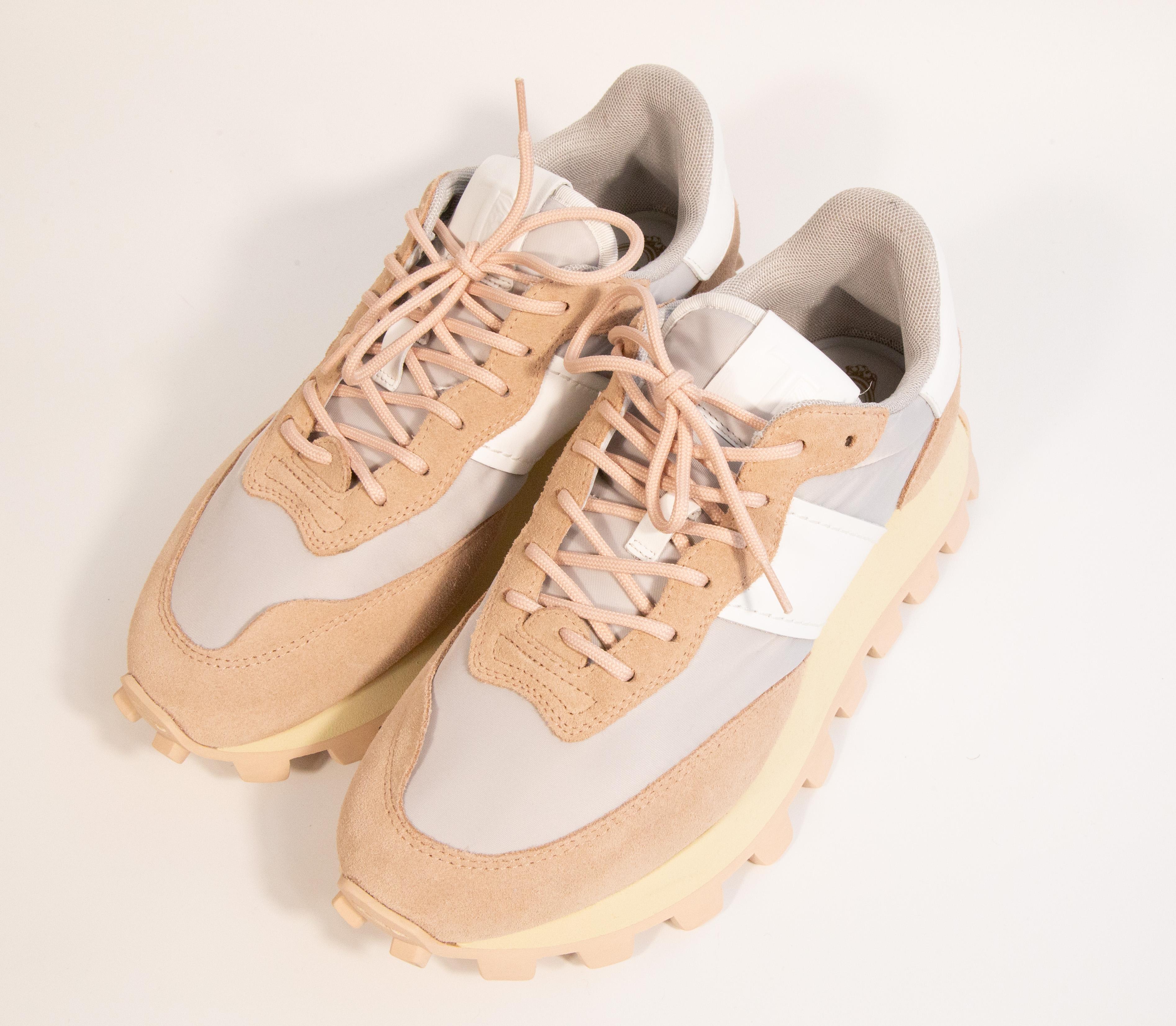 2000s Tod's Multicolor Stoff, Wildleder und Leder Sneakers Größe EU 38.5 im Angebot 3