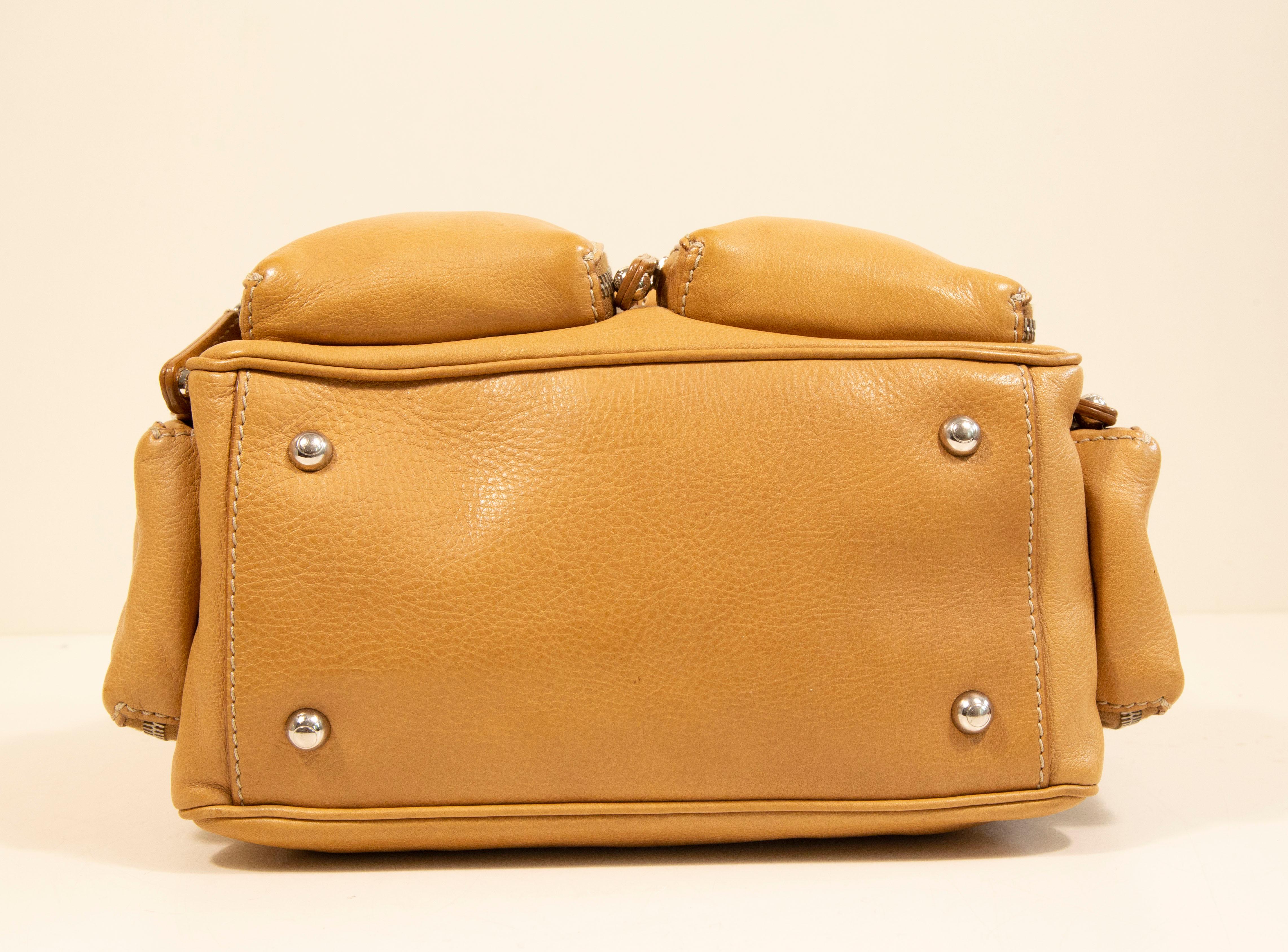 Women's or Men's 2000s Tod's Tan Leather Shoulder Bag For Sale