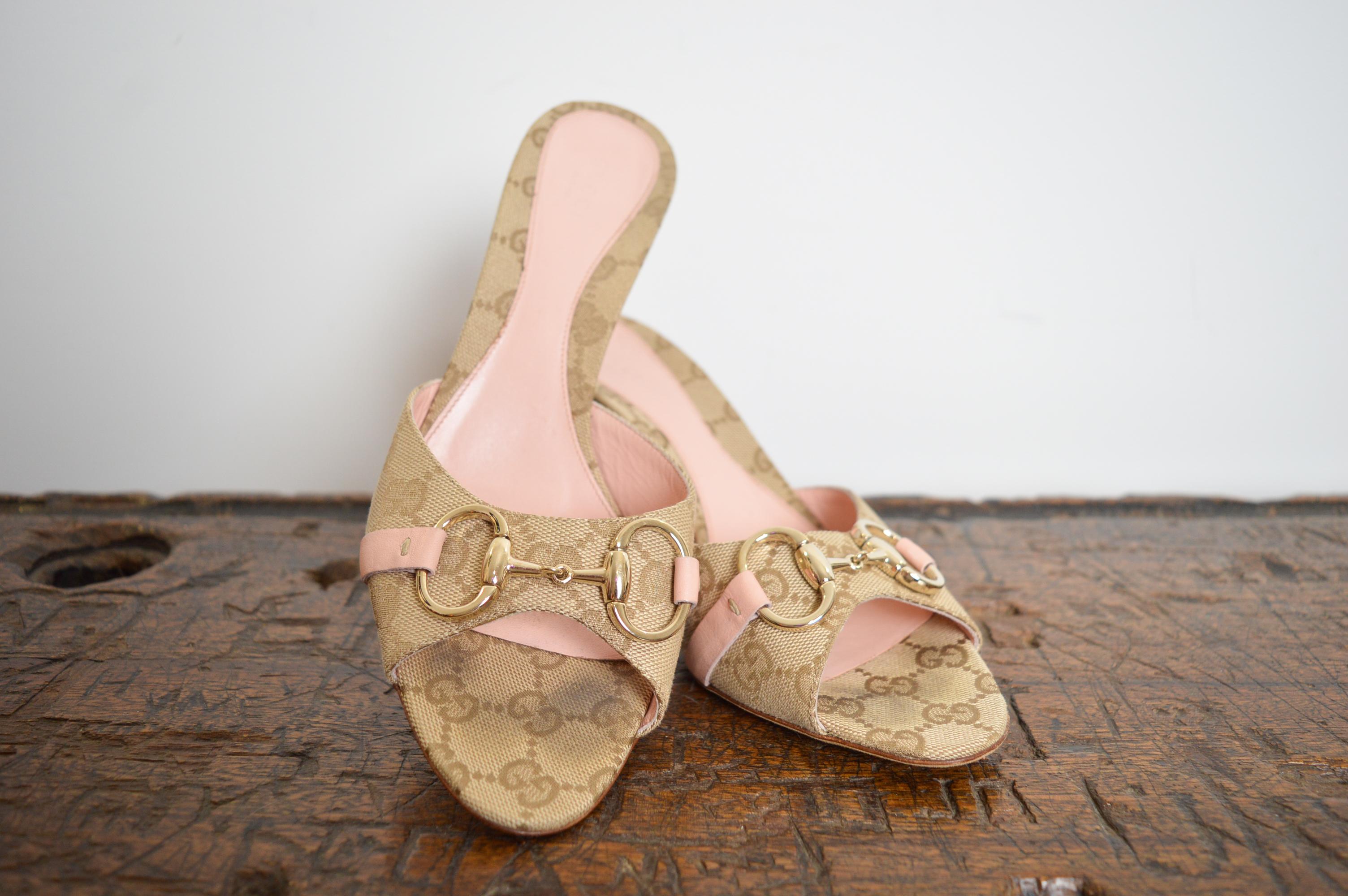 2000's Tom Ford era Gucci Horse bit Baby Pink Kitten Mules - Sandal High Heels 6