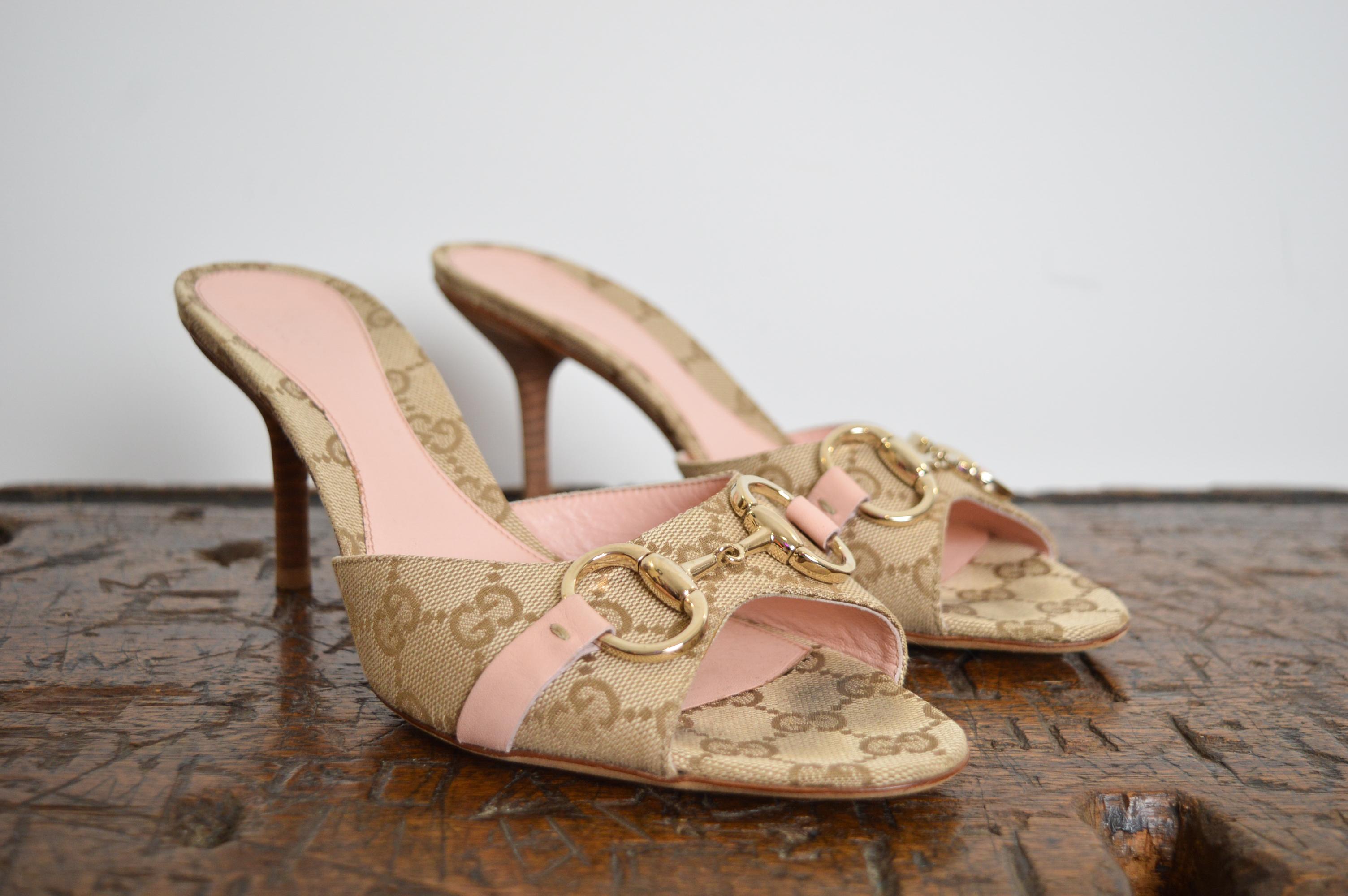 Beige 2000's Tom Ford era Gucci Horse bit Baby Pink Kitten Mules - Sandal High Heels