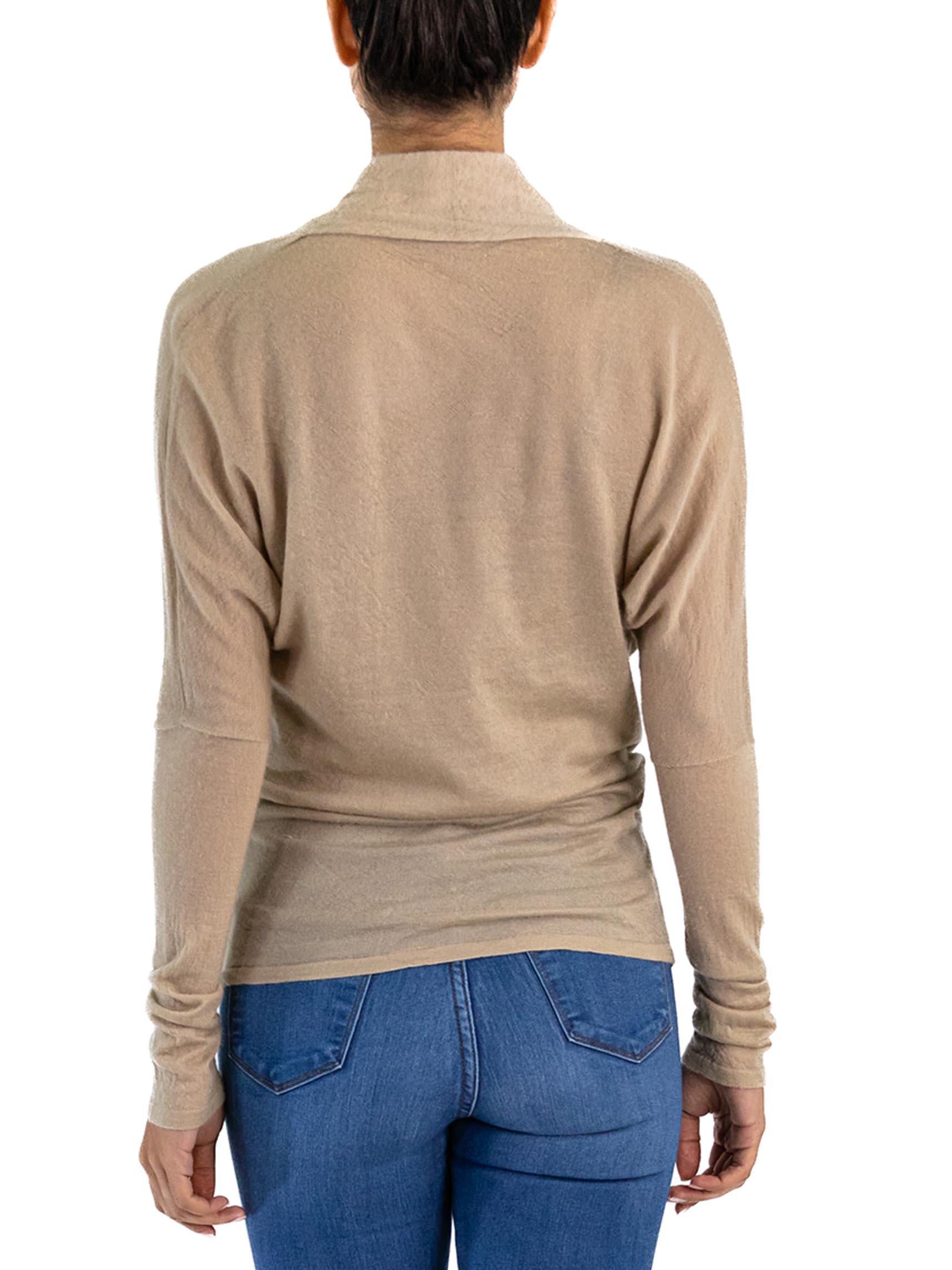 2000S TOM FORD GUCCI Biege Cashmere Textural Knit Low Cut Sweater For Sale 4