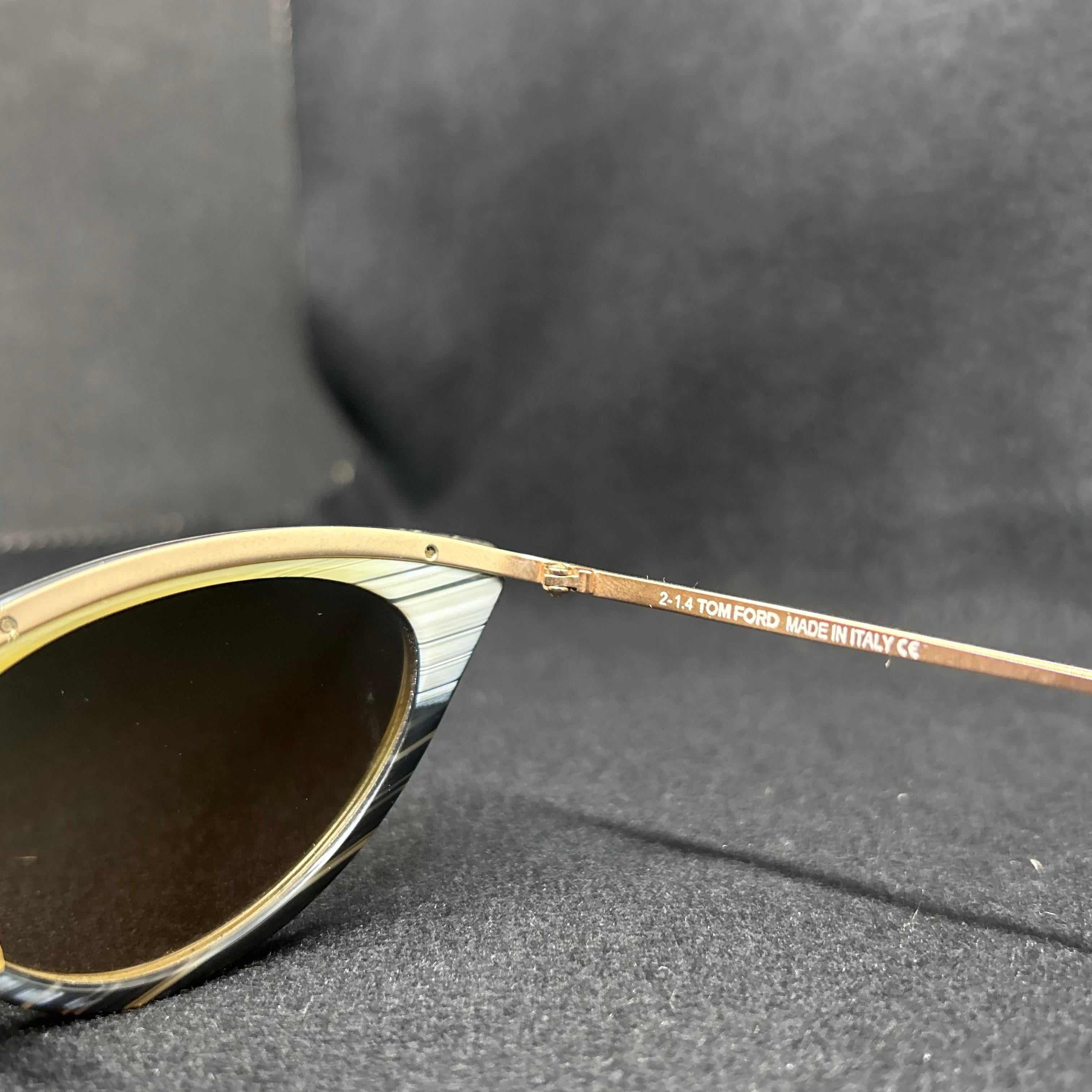 Años 2000 Tom Ford  Gafas de sol vintage ojo de gato amarillas y blancas 1