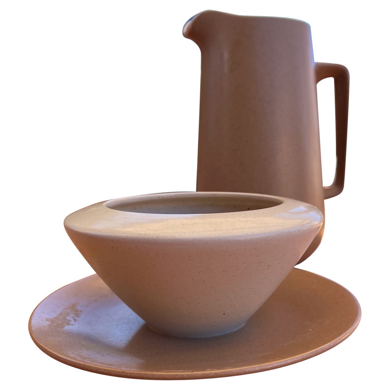 2000er Tan Zweifarbige Schale und Untertasse Sauciere
Kalifornien Tempo Braun
von METLOX - POPPYTRAIL - VERNON
8 Durchmesser x 3,5 h
Gebrauchter Vintage-Zustand. 
Alle Bilder anzeigen
Der Metlox-Krug ist separat erhältlich.
