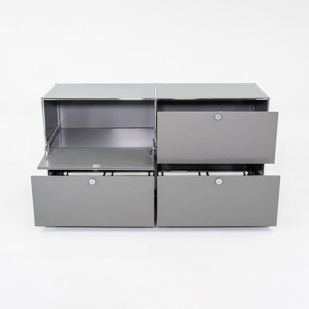 Suisse 2000s USM Haller 2x2 Credenza / Cabinet en Mid Gray 3x Disponible 20