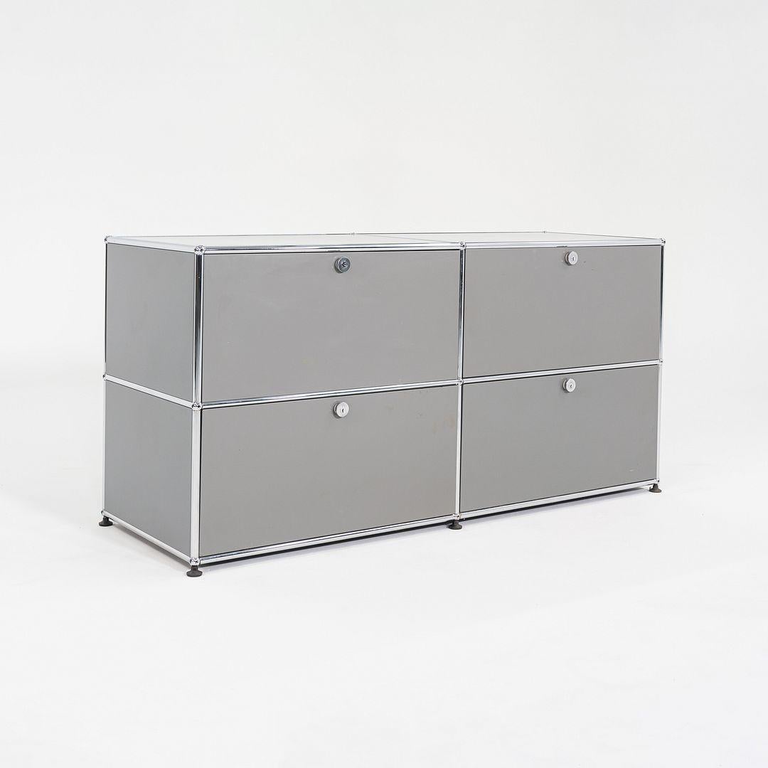 Acier 2000s USM Haller 2x2 Credenza / Cabinet en Mid Gray 3x Disponible 20