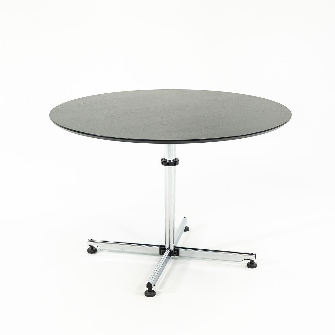 2000s USM Haller Kitos Tables de salle à manger / de réunion 43