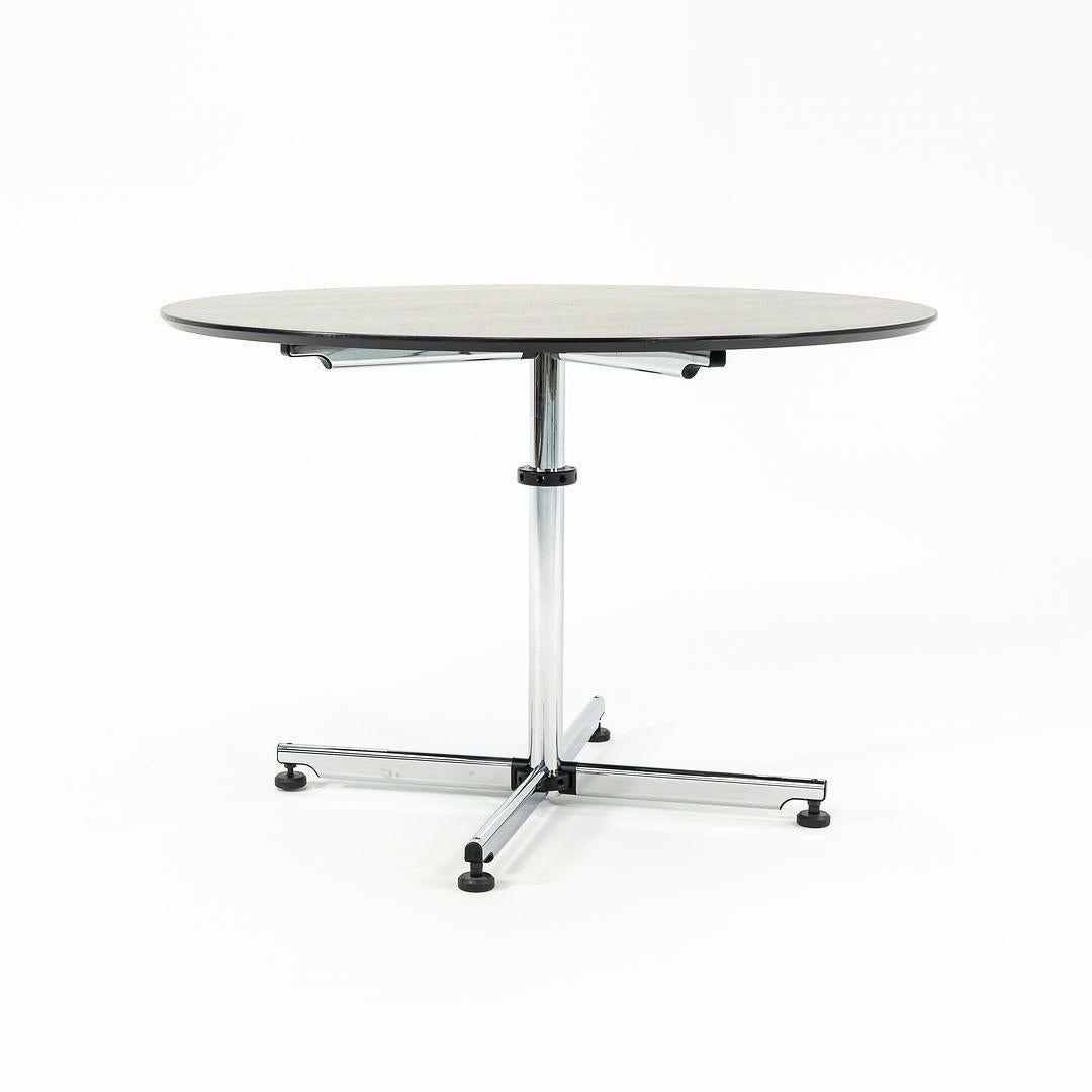 2000s USM Haller Kitos Tables de salle à manger / de réunion 43