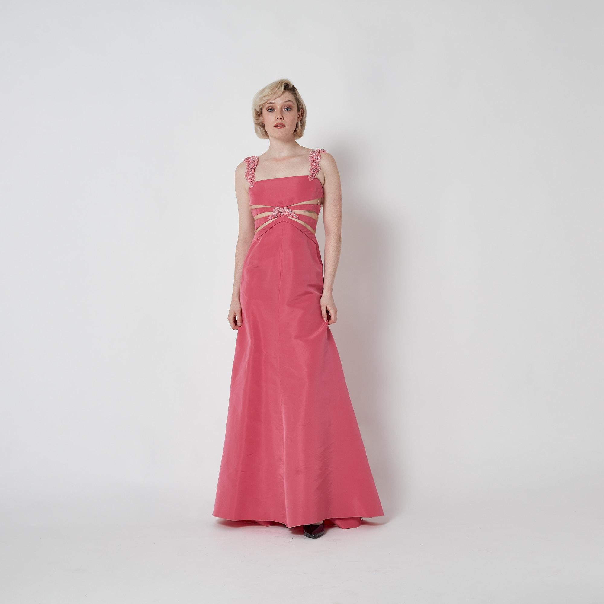 2000s Valentino Vestido rosa de cuentas con paneles transparentes en venta 1
