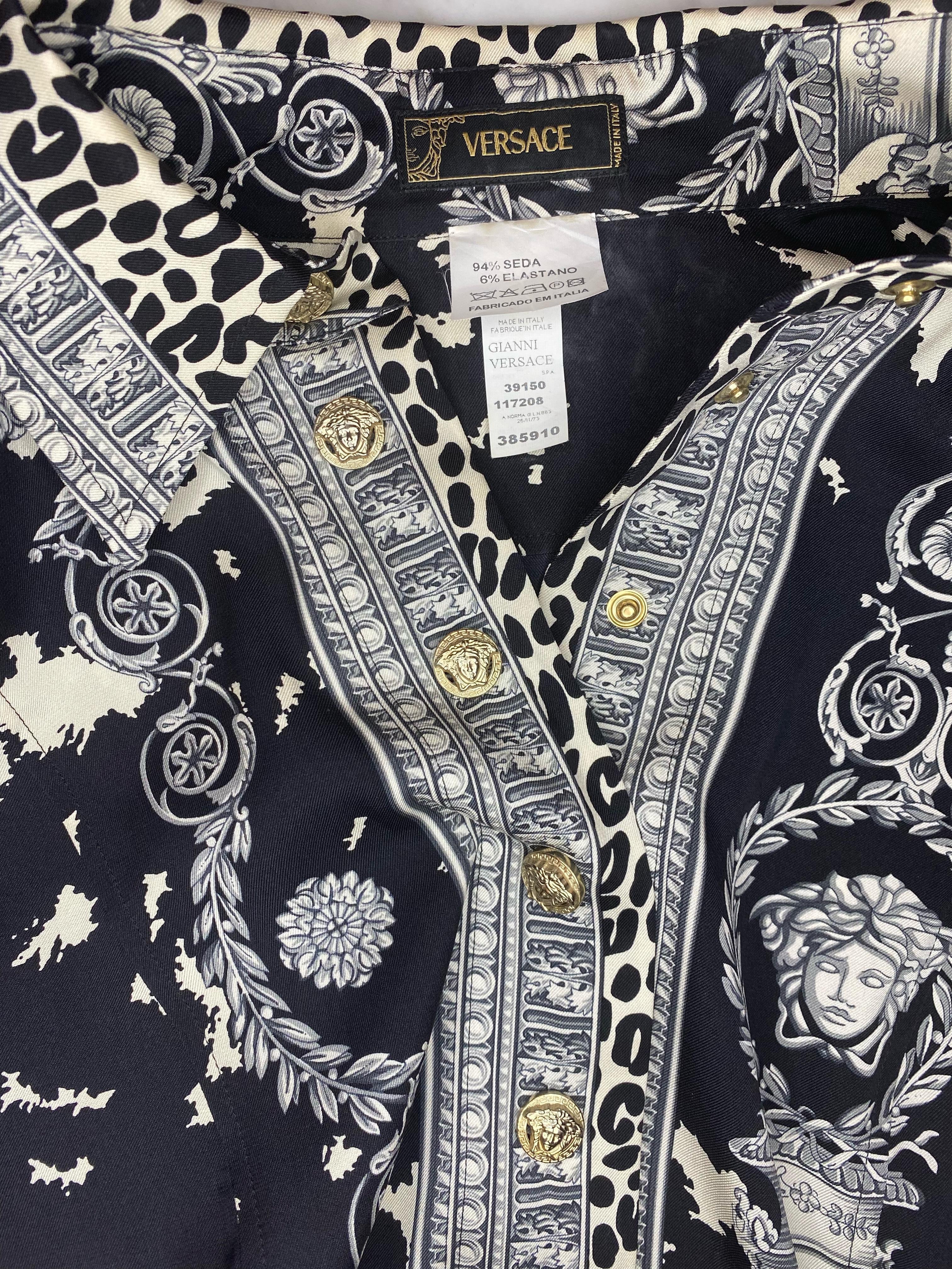 Donna 2000s Versace by Donatella Black White Medusa Leopard Baroque Snap Button Down