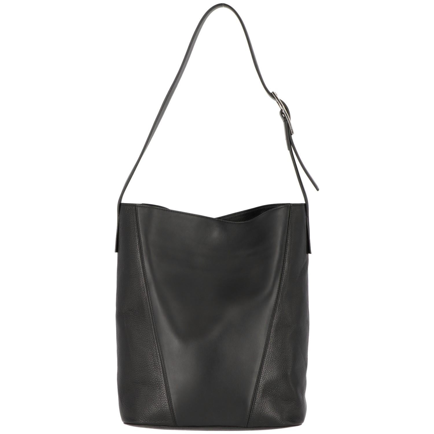Women's 2000s Vince Black Leather Bucket Bag
