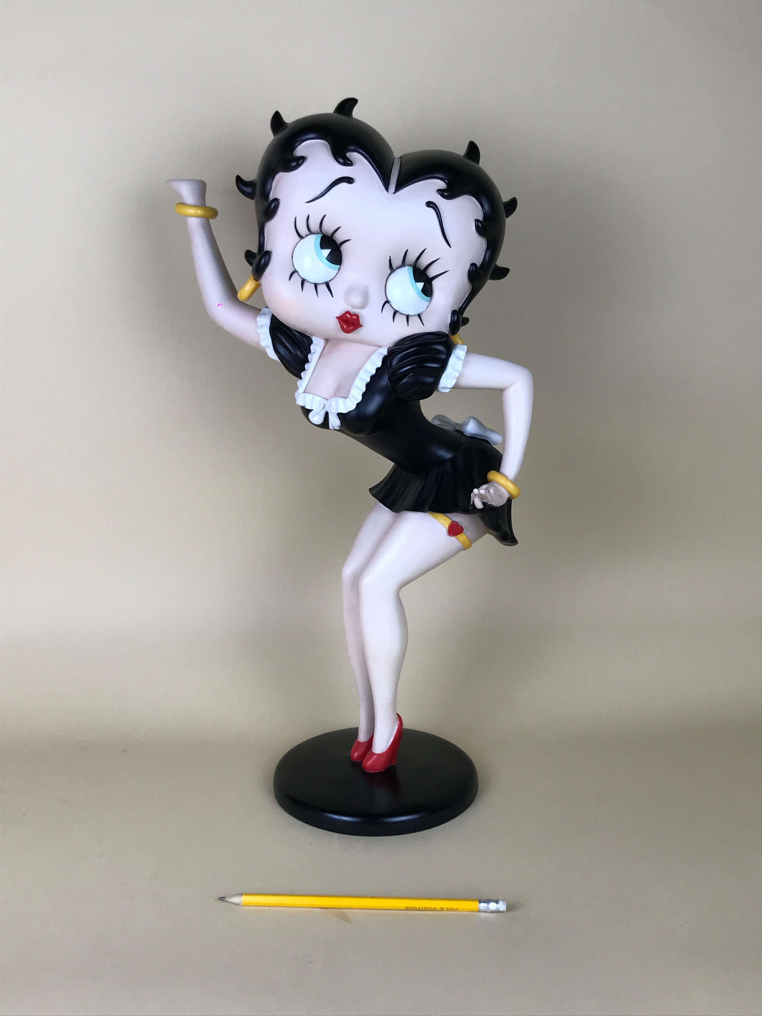 Betty Boop waitress resine statue by Fleischer Studios realized for King Features Syndicate, Inc in the early 2000s.

The statue doesn't have the original tray.

Collector's note:

King Features Syndicate, Inc. is a print syndication company
