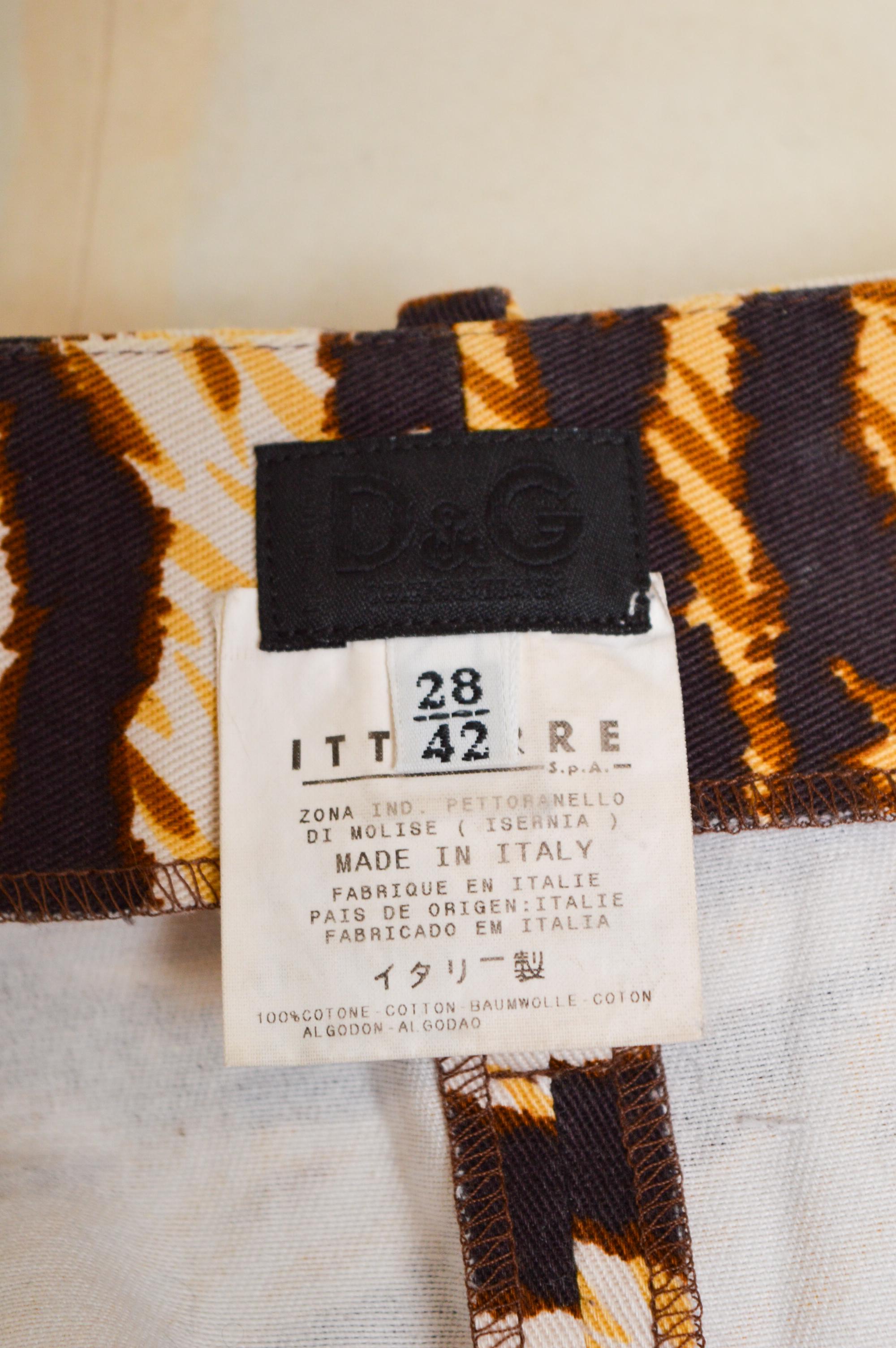 Brown 2000's Vintage Dolce & Gabbana Tiger Print Mid Rise Y2k Animal Mini Skirt