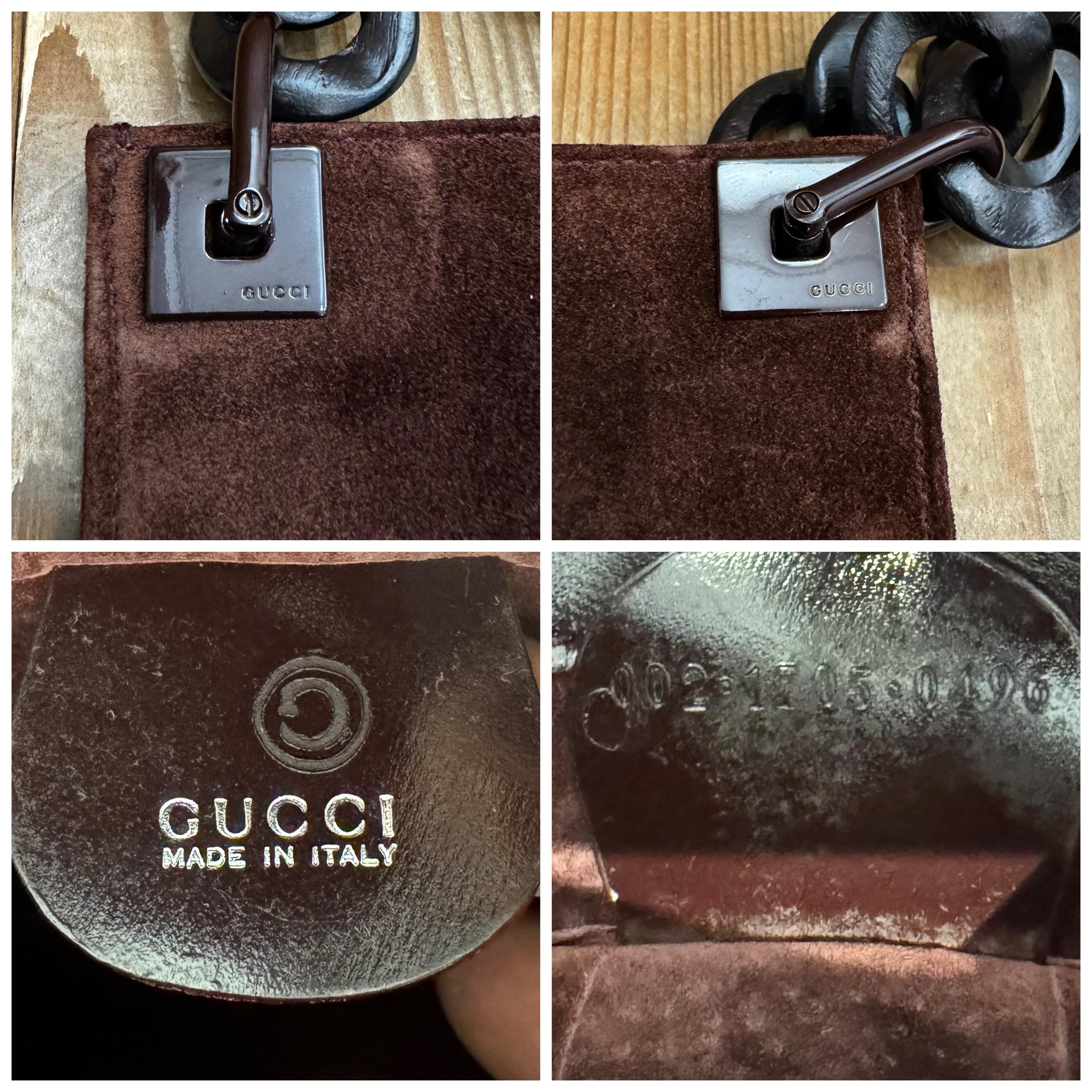 2000s Vintage GUCCI Nubuck Leather Flat Messenger Bag Brown Wood Chain For Sale 1