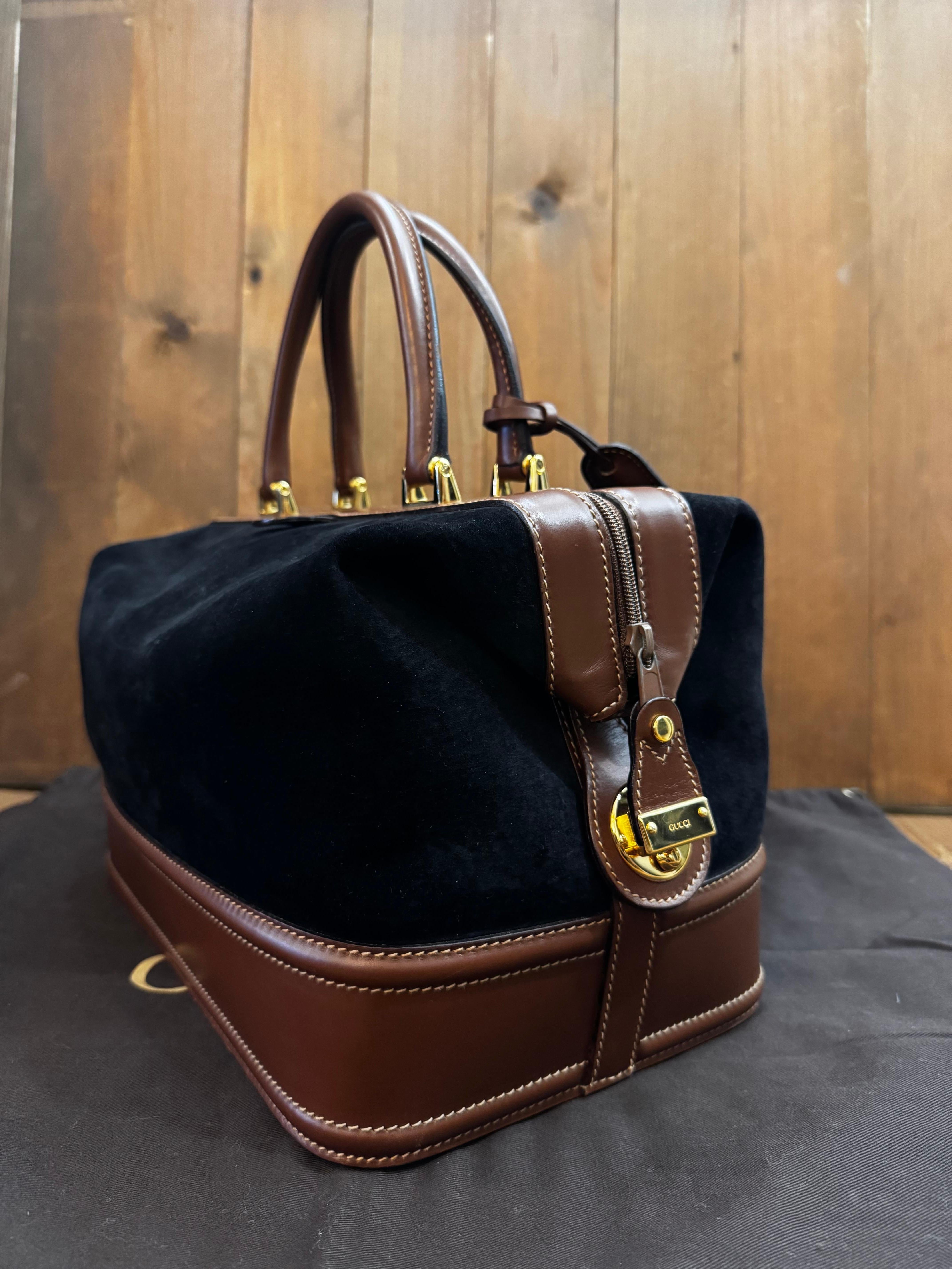 2000s Vintage GUCCI Nubuck Leather Vanity Case Bag Black Brown For Sale 1