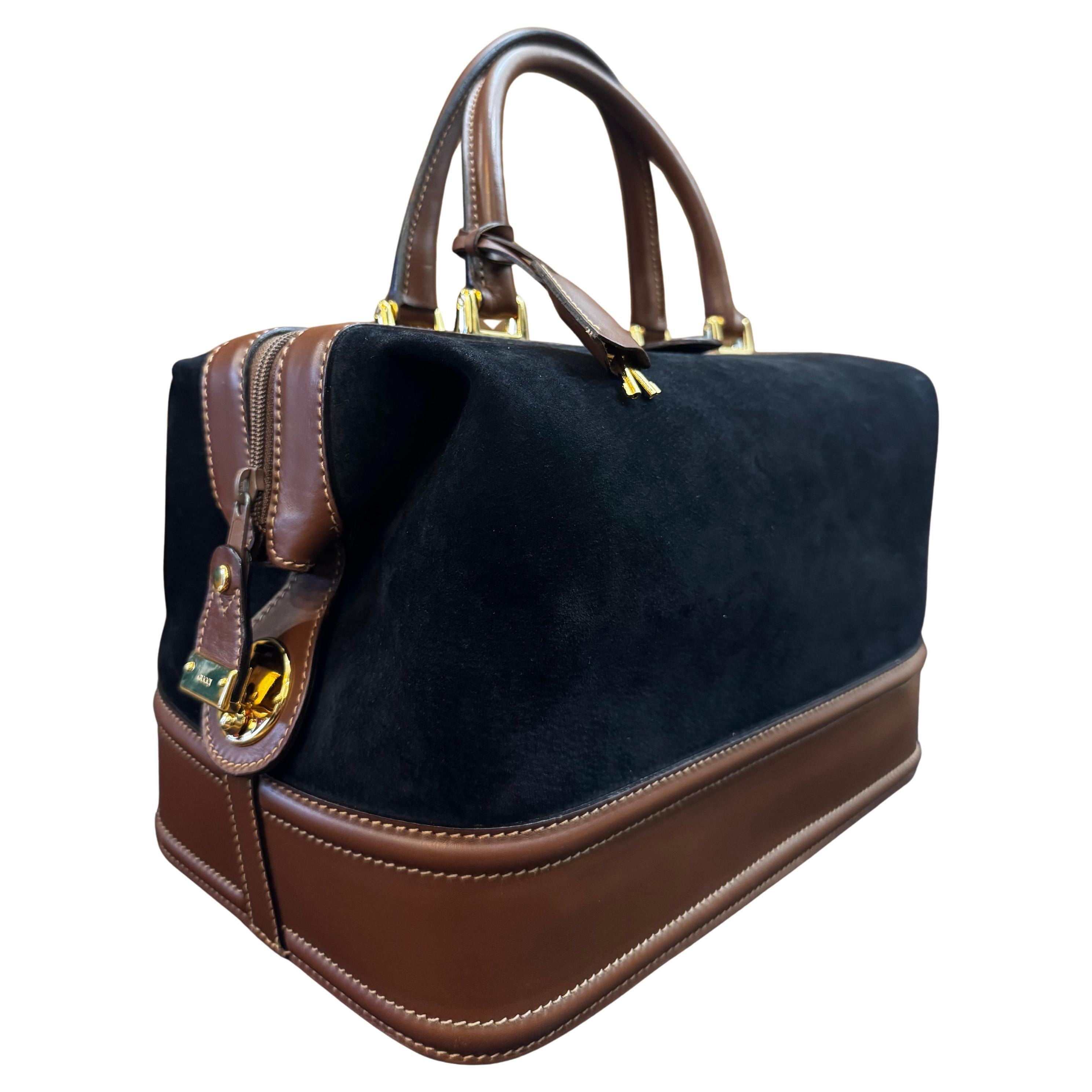 2000s Vintage GUCCI Nubuck Leather Vanity Case Bag Black Brown