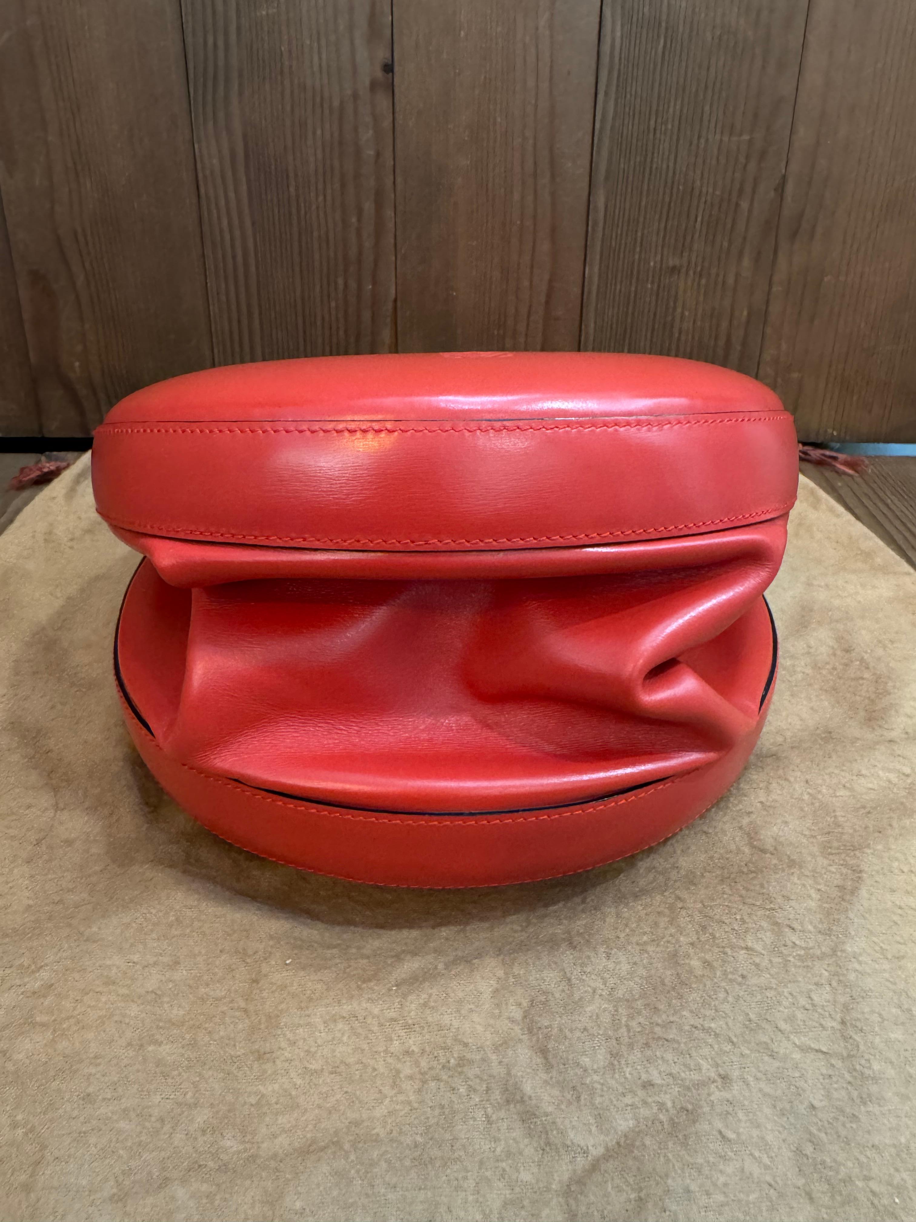 2000s Vintage LOEWE Calfskin Leather Egg Bag Red In Excellent Condition For Sale In Bangkok, TH