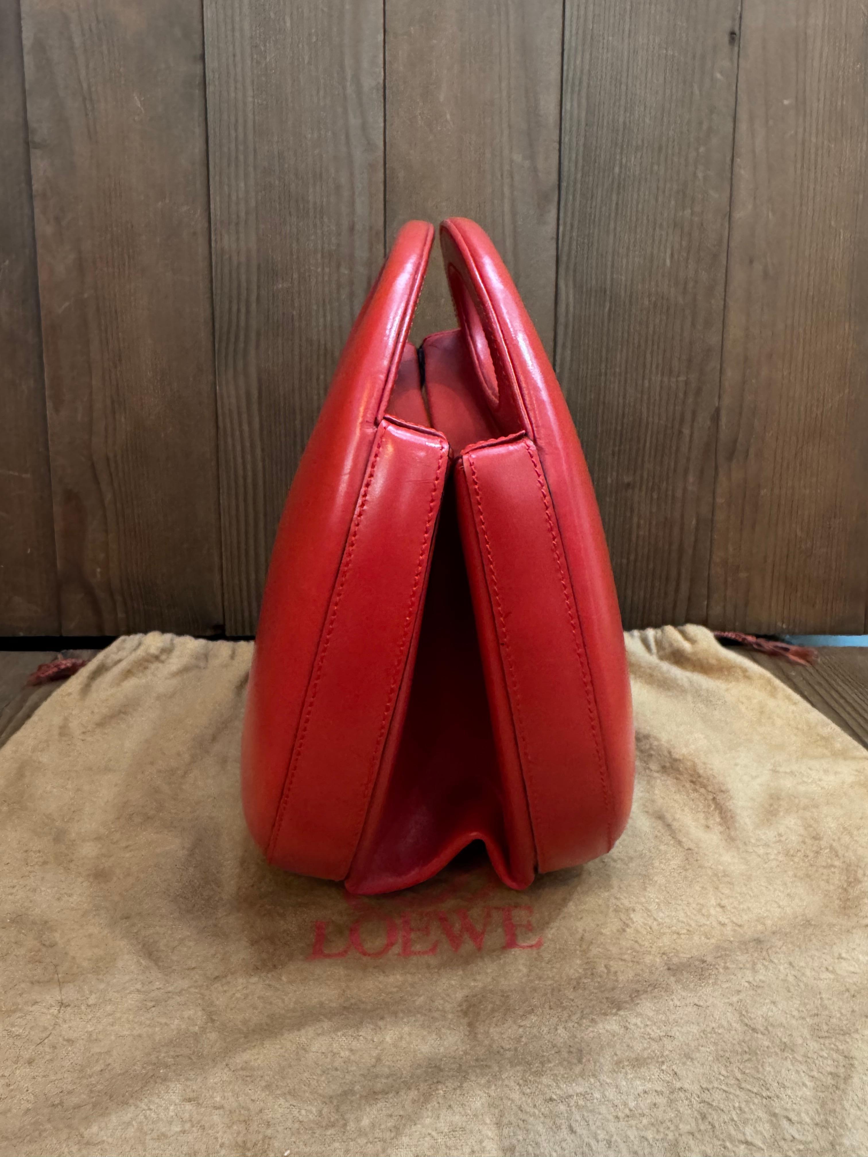 2000s Vintage LOEWE Calfskin Leather Egg Bag Red For Sale 5