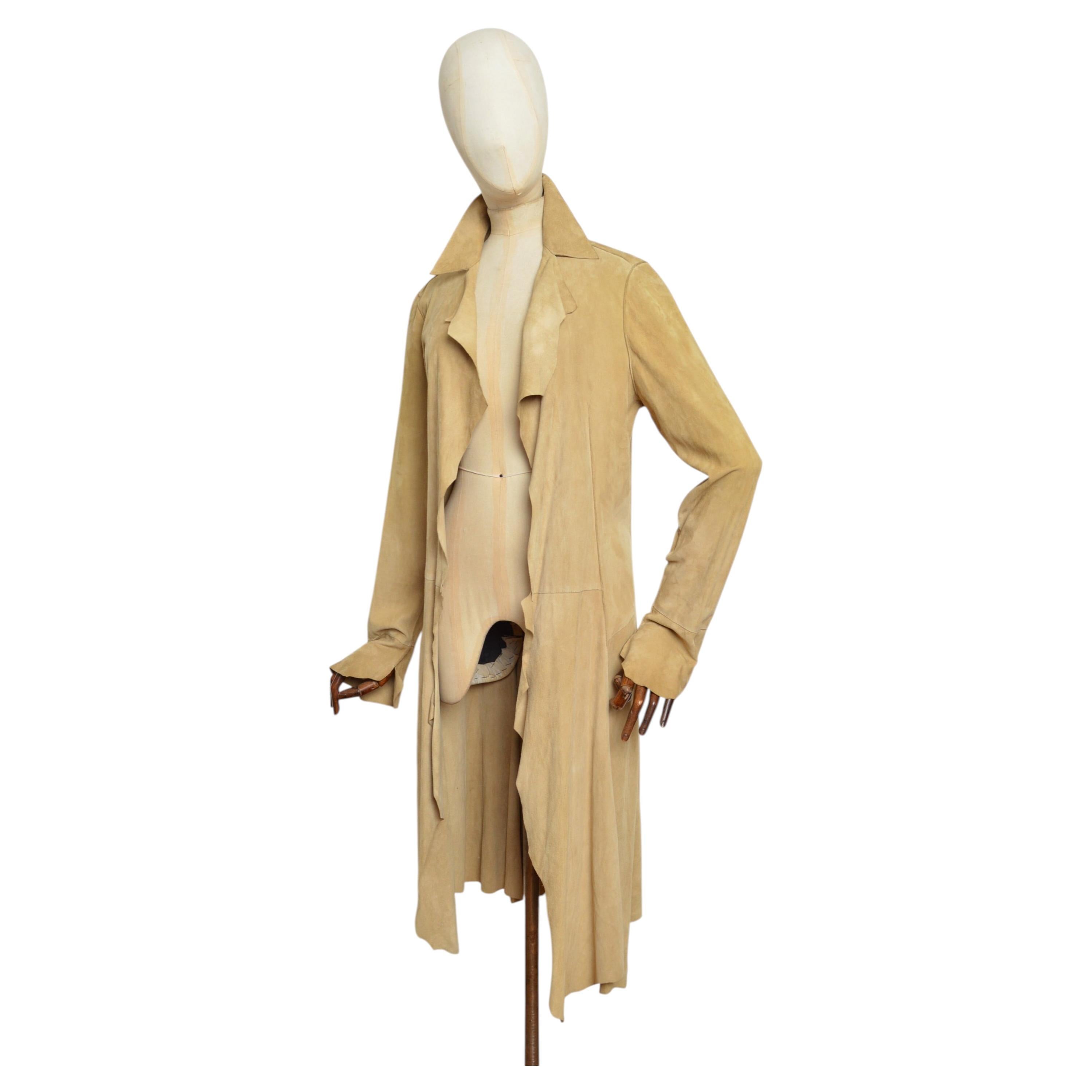 Chaqueta larga de ante color crema de piel de cordero «Plongé» en tono «Nap Tan» de estilo vintage de los años 2000 - Ante de gamuza