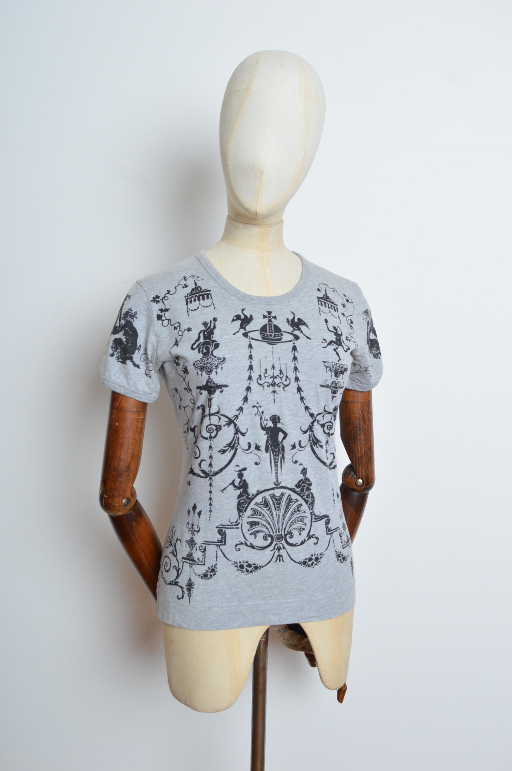 2000s Vivienne Westwood Anglomania Orb Stencil print Grey Baby Tee - T-shirt en vente 6