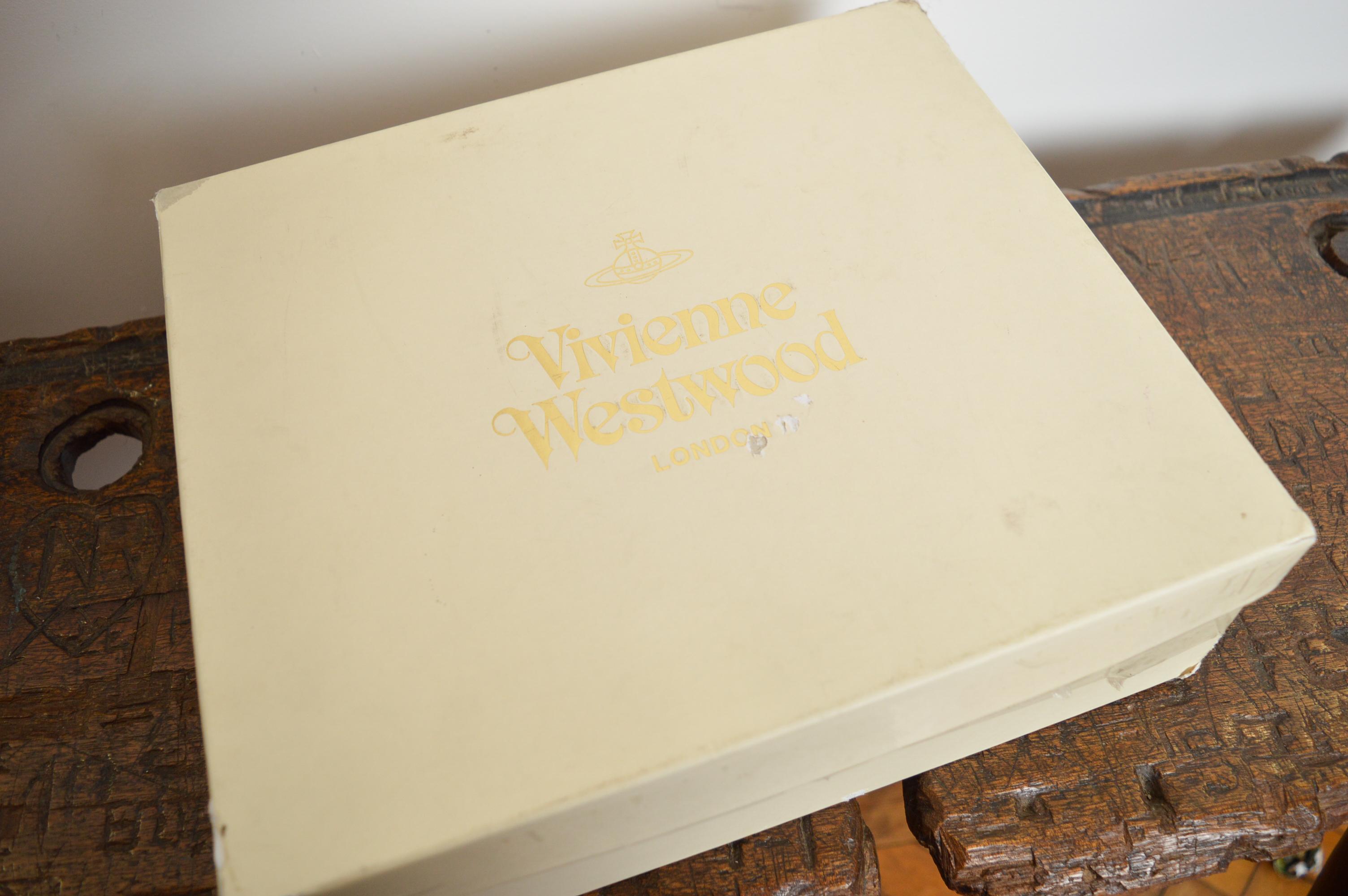 2000's Vivienne Westwood Beige Suede Tan leather buckle Knee High Pirate Boots For Sale 13
