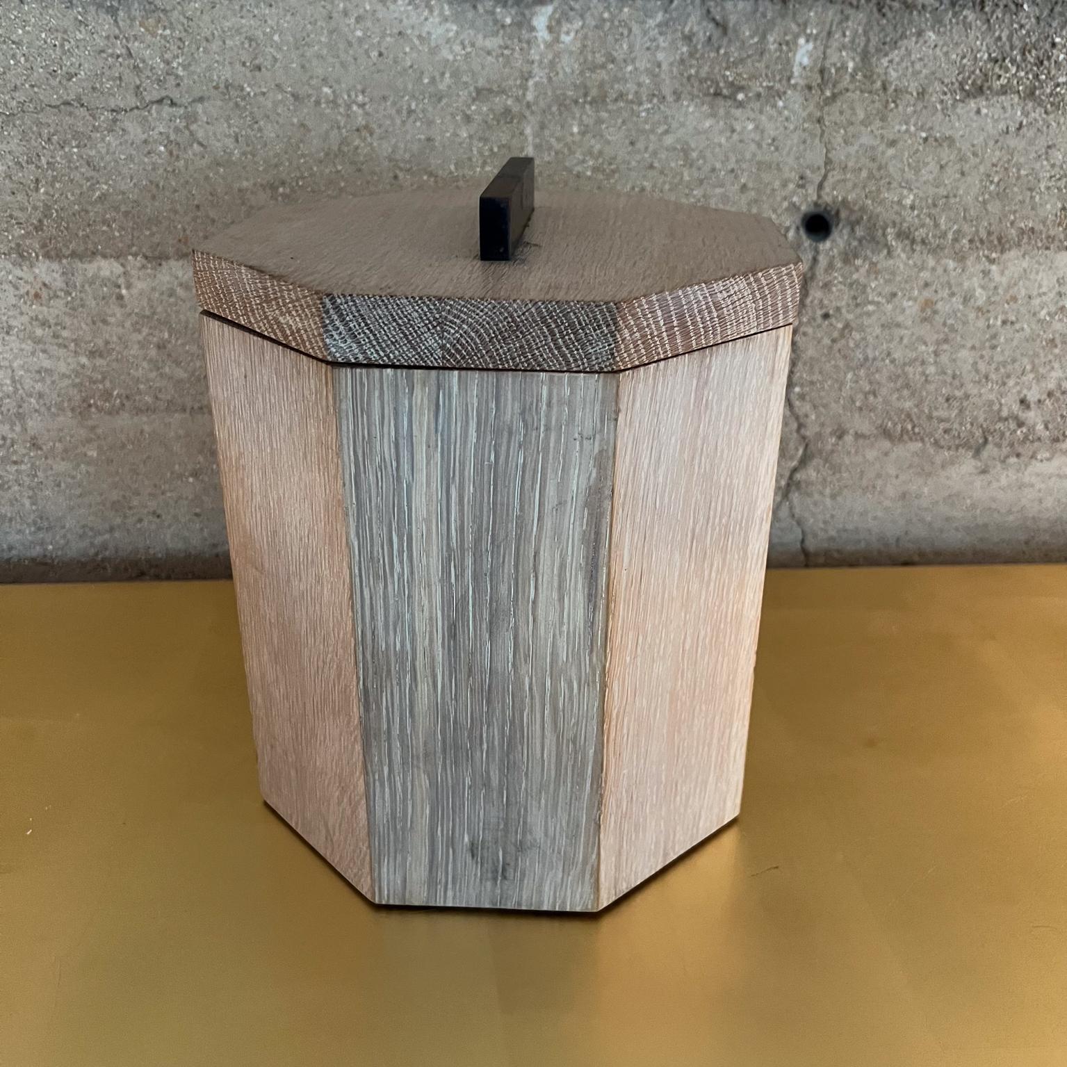 Vollrath Ice Bucket Stainless and White Oak from Wisconsin
maker stamped
9.75 h x 7.75 diameter
Modern Geometric Solid White Oak Ice Bucket with stainless steel liner
eco-friendly urban wood
Preowned original unrestored vintage
Refer to images