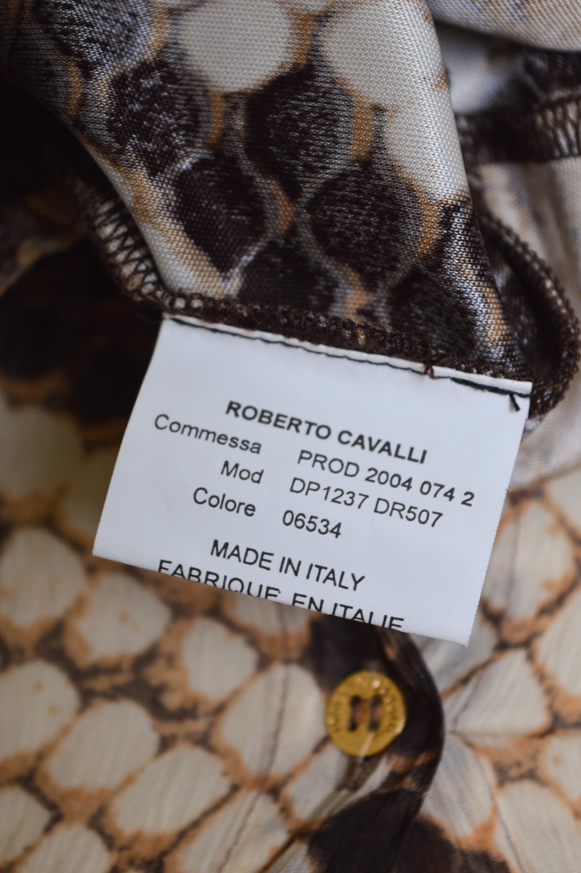 2000's Y2k Roberto Cavalli Vintage Snakeskin Silk Shirt & Low rise Skirt Set For Sale 13