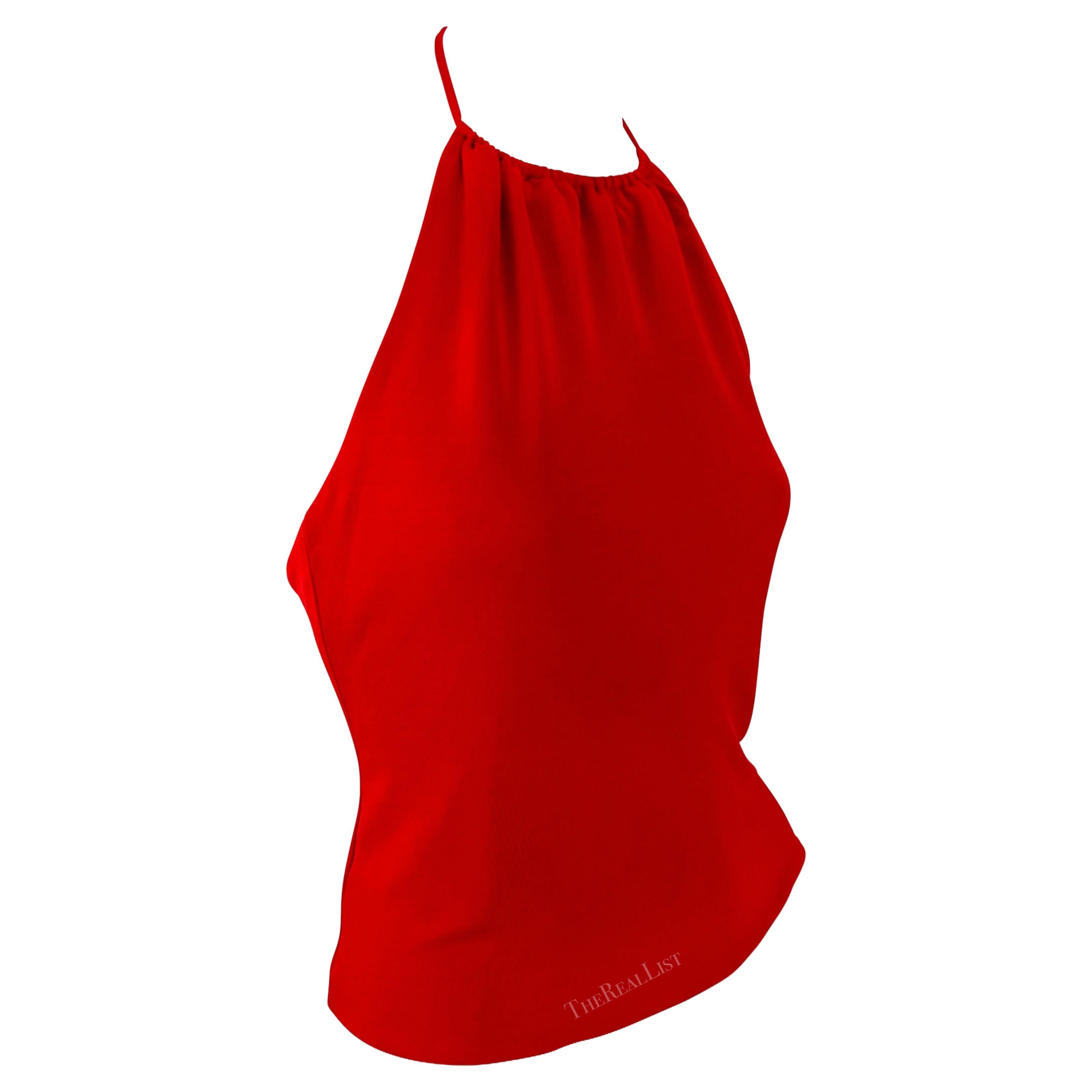 2000s Yigal Azrouël Red Viscose Stretch Backless Halter Crop Top Y2K In Excellent Condition For Sale In West Hollywood, CA