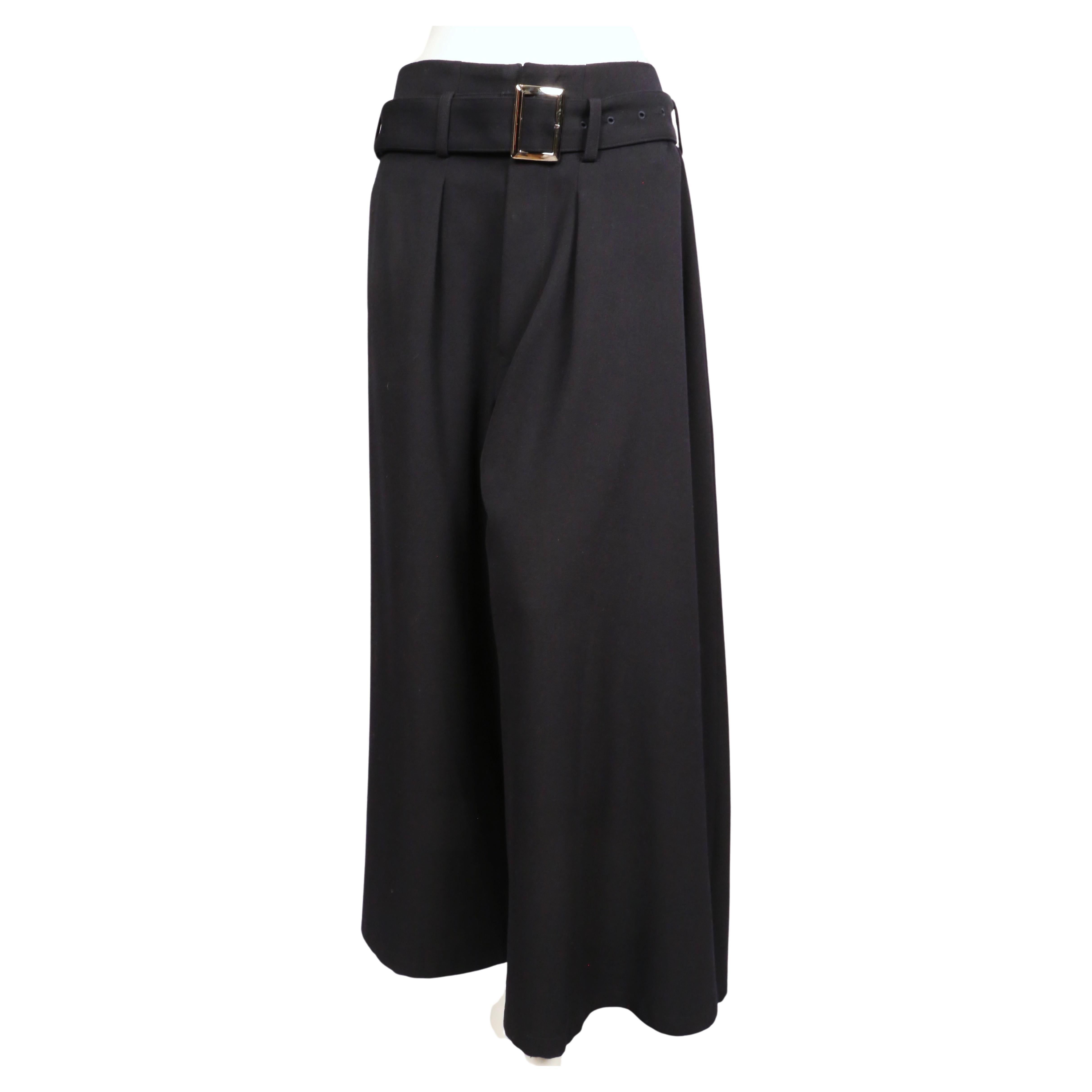 YOHJI YAMAMOTO 2000 - Pantalon large asymétrique noir foncé en vente 2