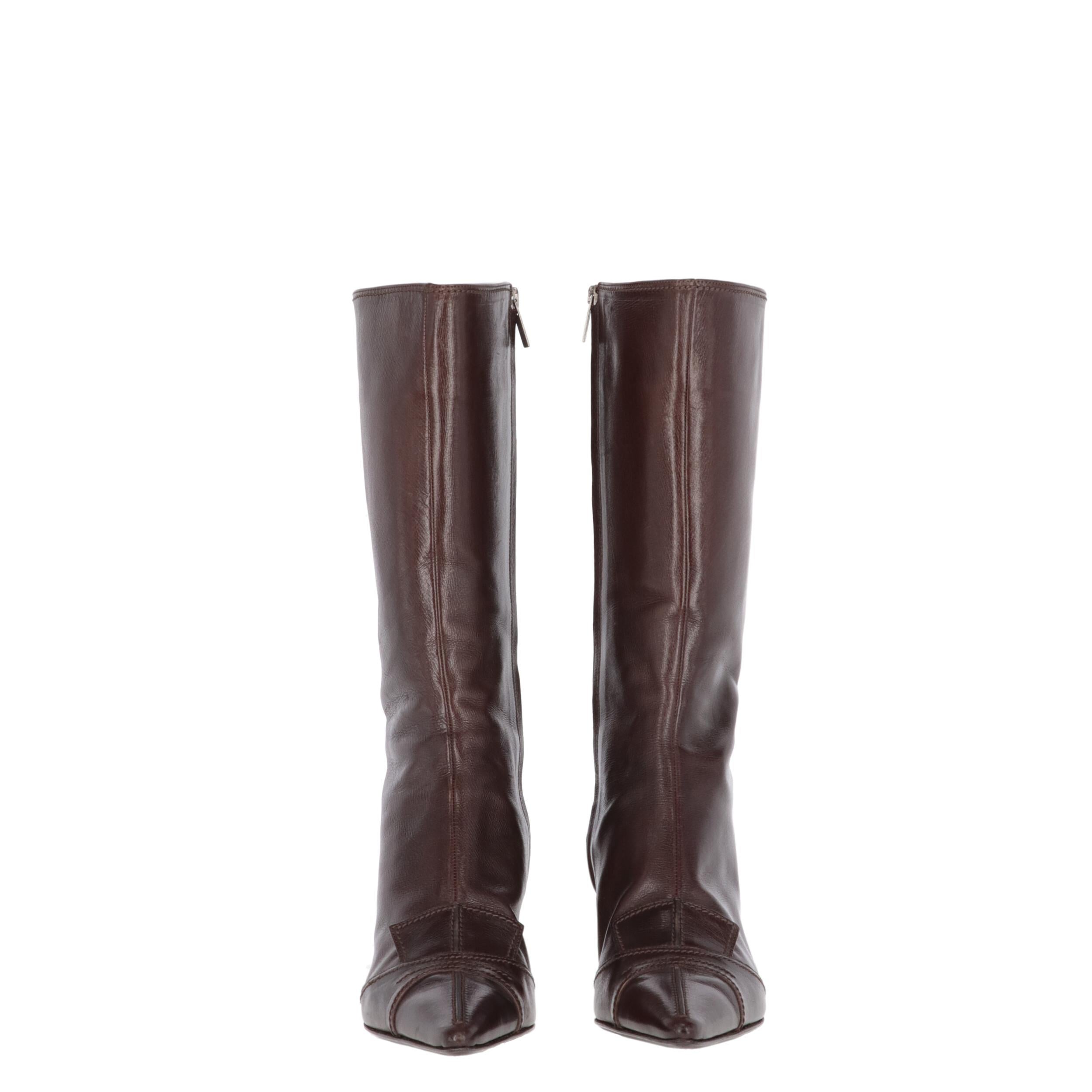 2000s Yves Saint Laurent Brown Leather Boots In Good Condition In Lugo (RA), IT