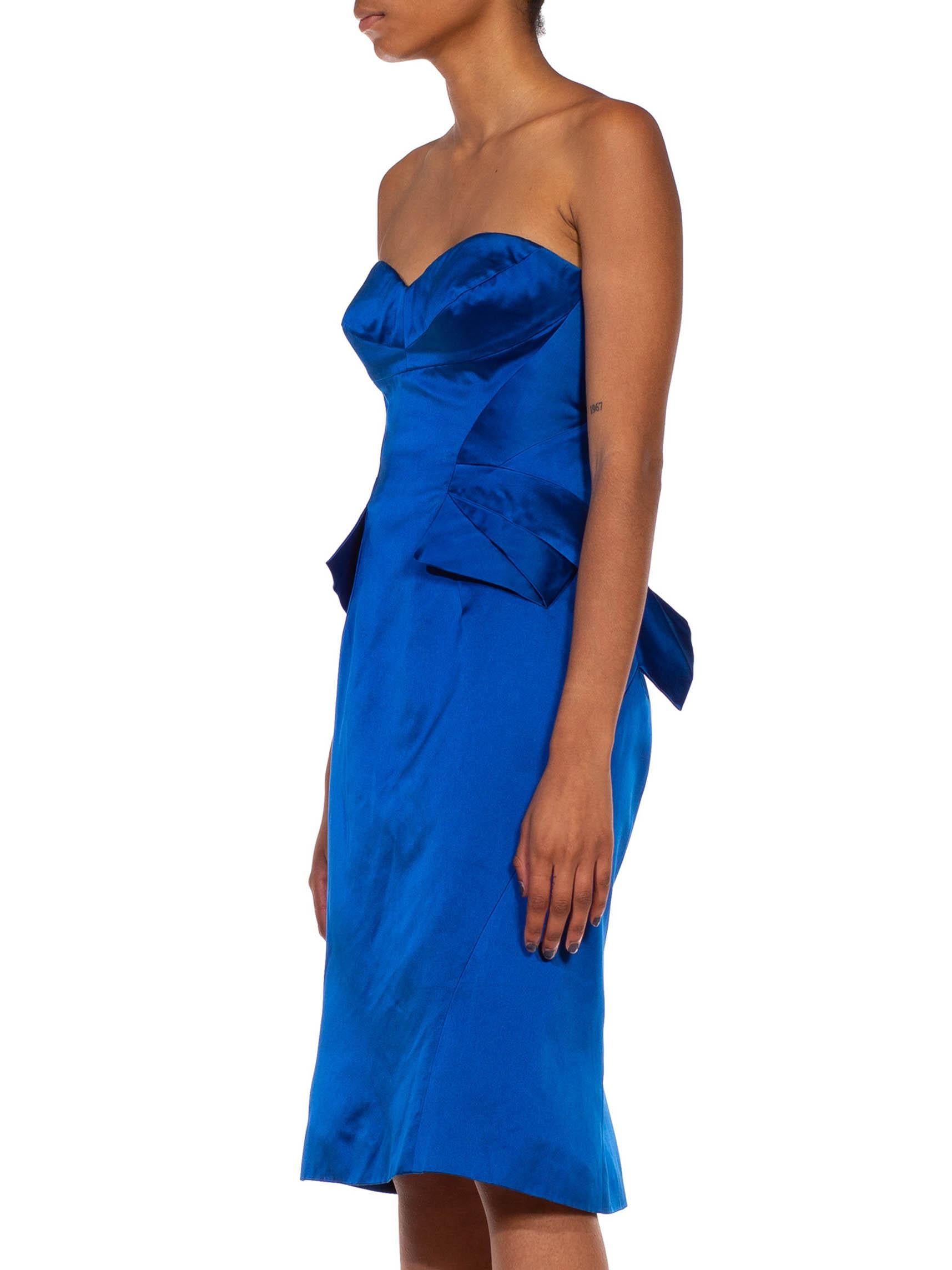 Beautifully made with a classic Dior Haute Couture style internal corselette.  2000S ZAC POSEN Electric Blue  Silk Duchess Satin Strapless Cocktail Dress 
