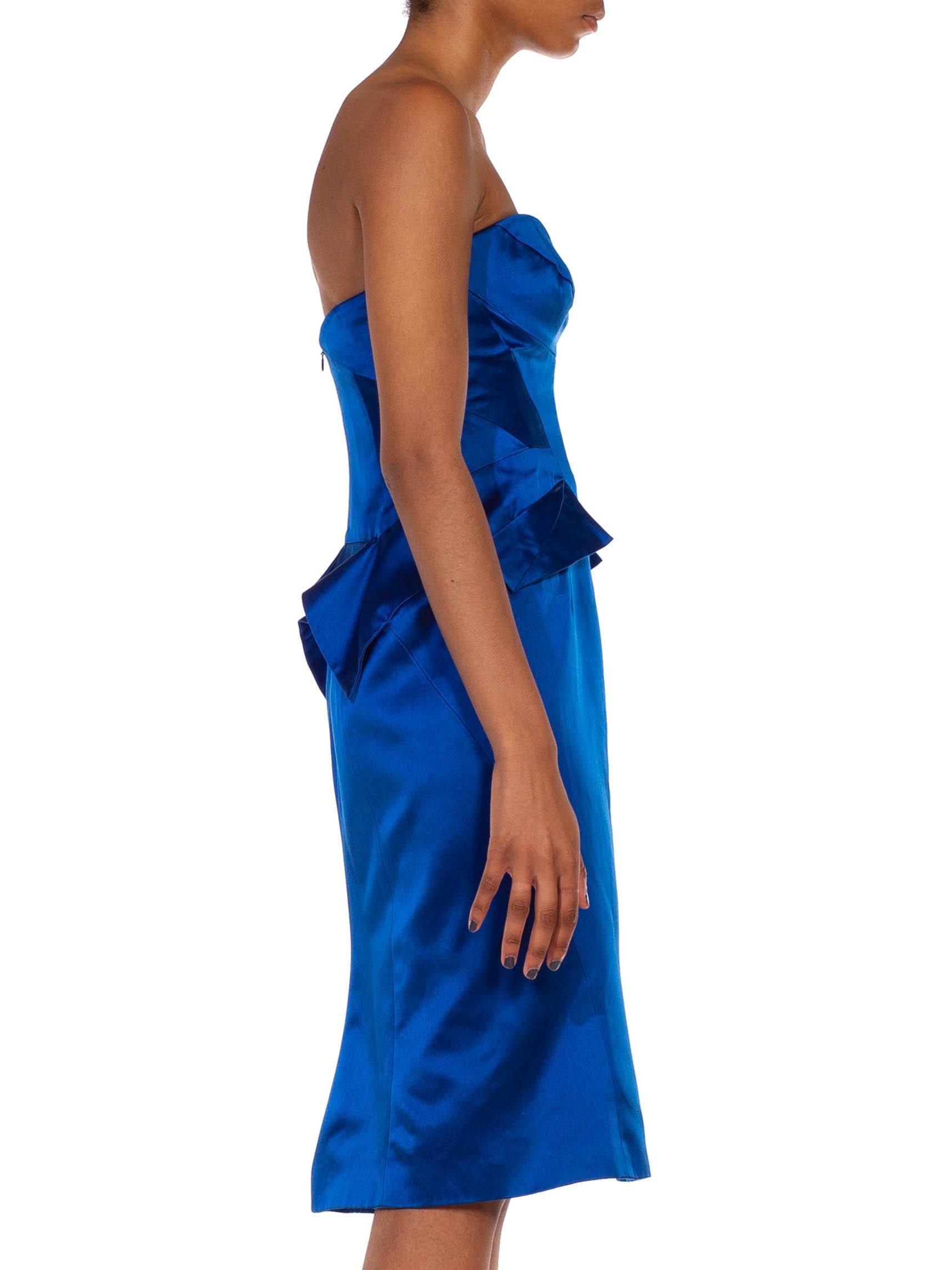 ZAC POSEN Electric Blue: Electric Blue  Seidenes trägerloses Herzogin-Cocktailkleid im Zustand „Gut“ im Angebot in New York, NY