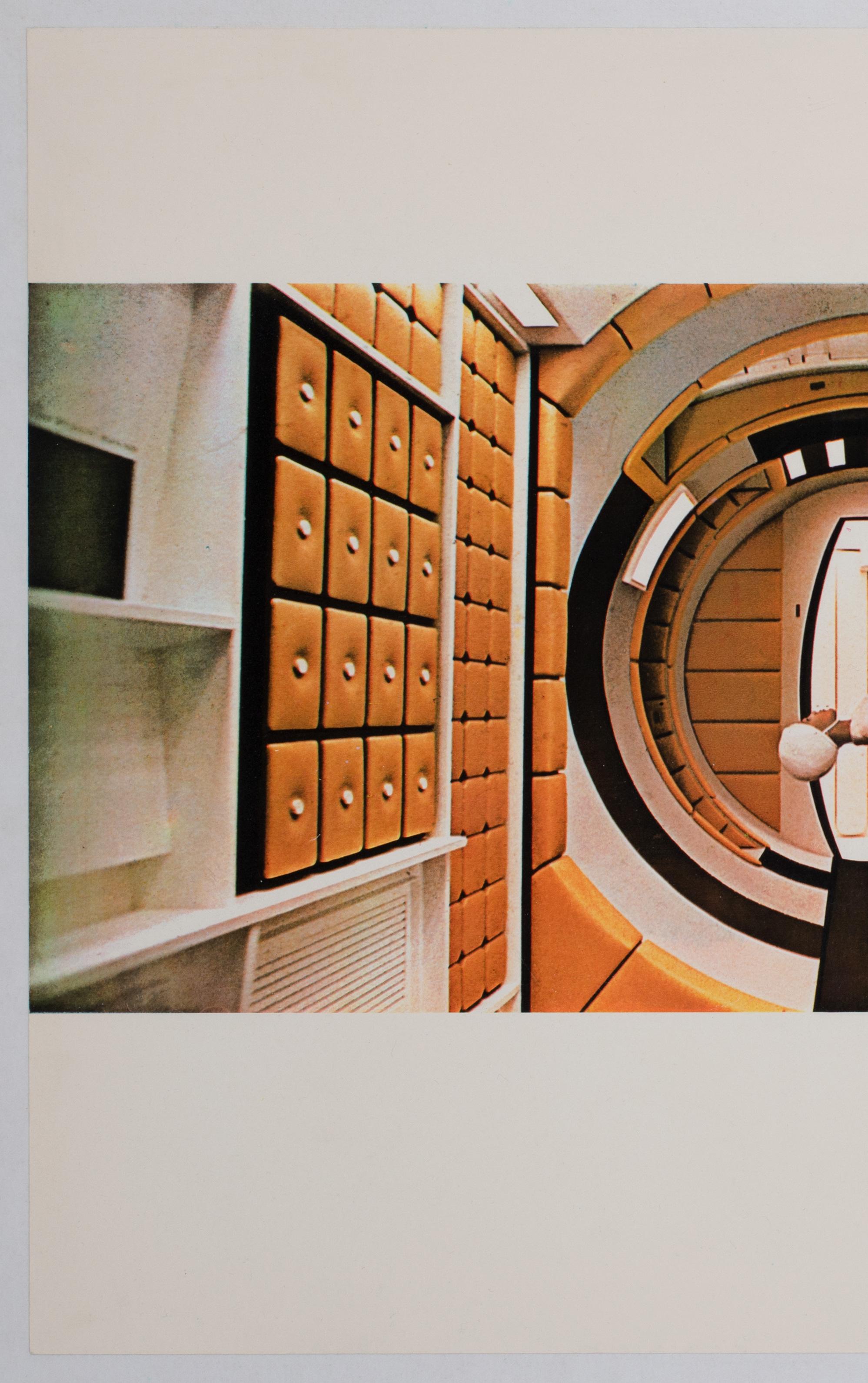 2001 A Space Odyssey 1968 Italienisches übergroßes Film-Stillplakat Hostess-Stil, Hostess-Stil (amerikanisch) im Angebot