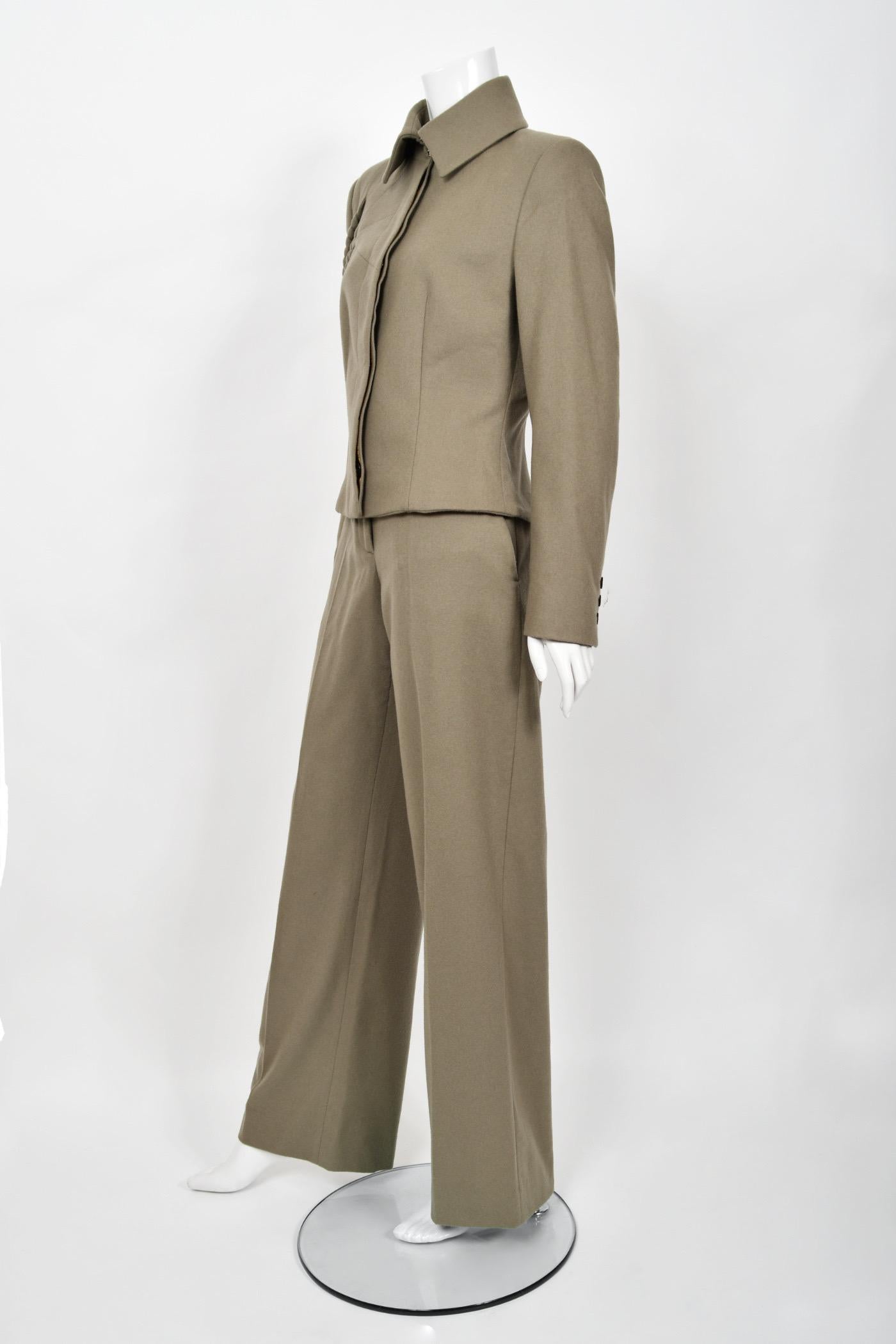 2001 Alexander McQueen Documented Runway Moss-Green Wool Braided Jacket Pantsuit For Sale 7