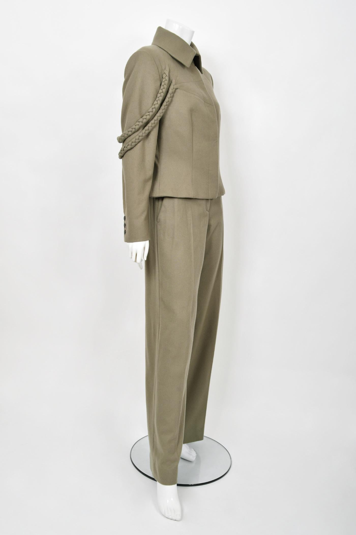 2001 Alexander McQueen Documented Runway Moss-Green Wool Braided Jacket Pantsuit For Sale 5