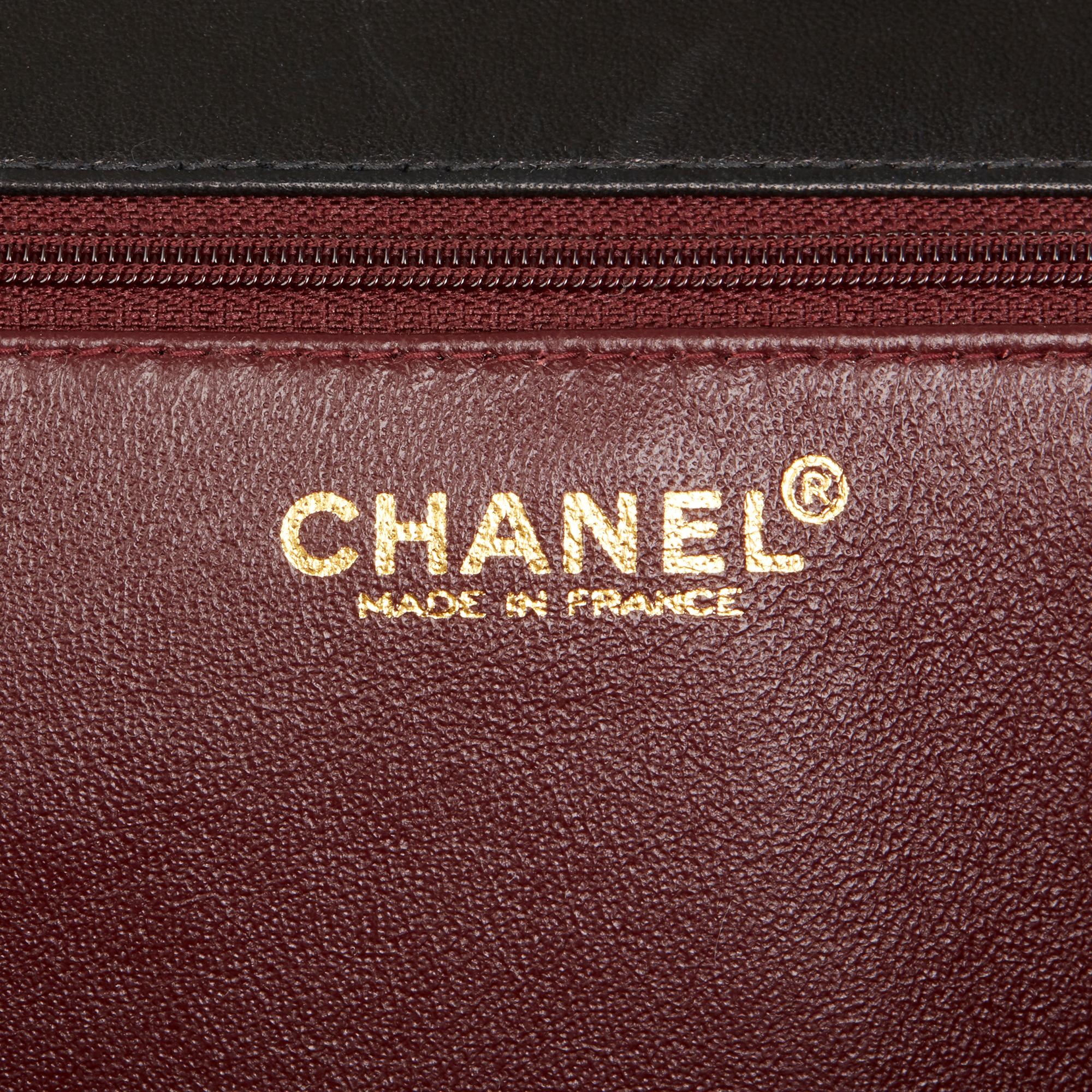 2001 Chanel Black Quilted Lambskin Vintage Medium Classic Single Flap Bag 4