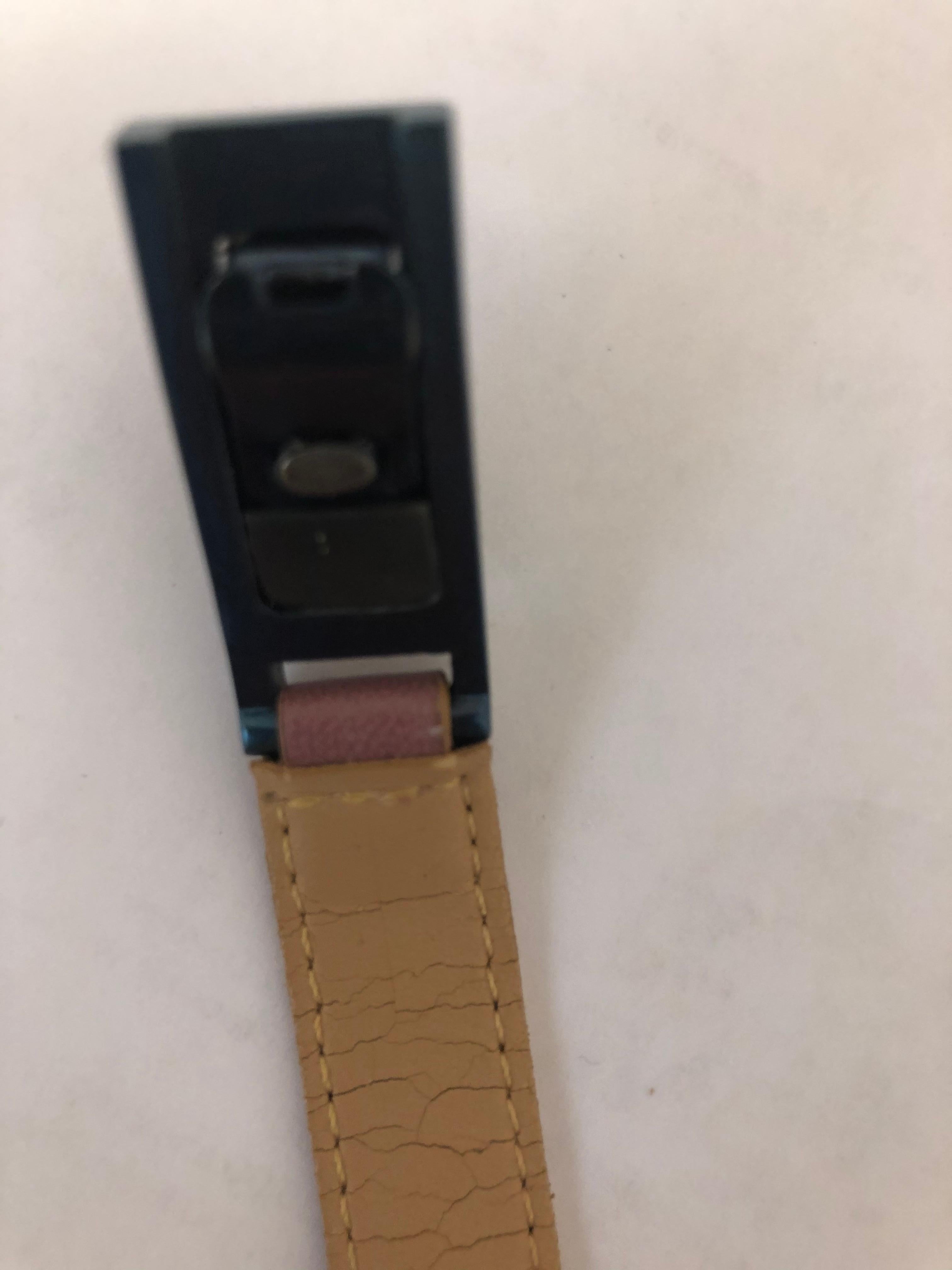 2001 Bracciale Chanel Rosa/Malva con scatola e COA in vendita 1