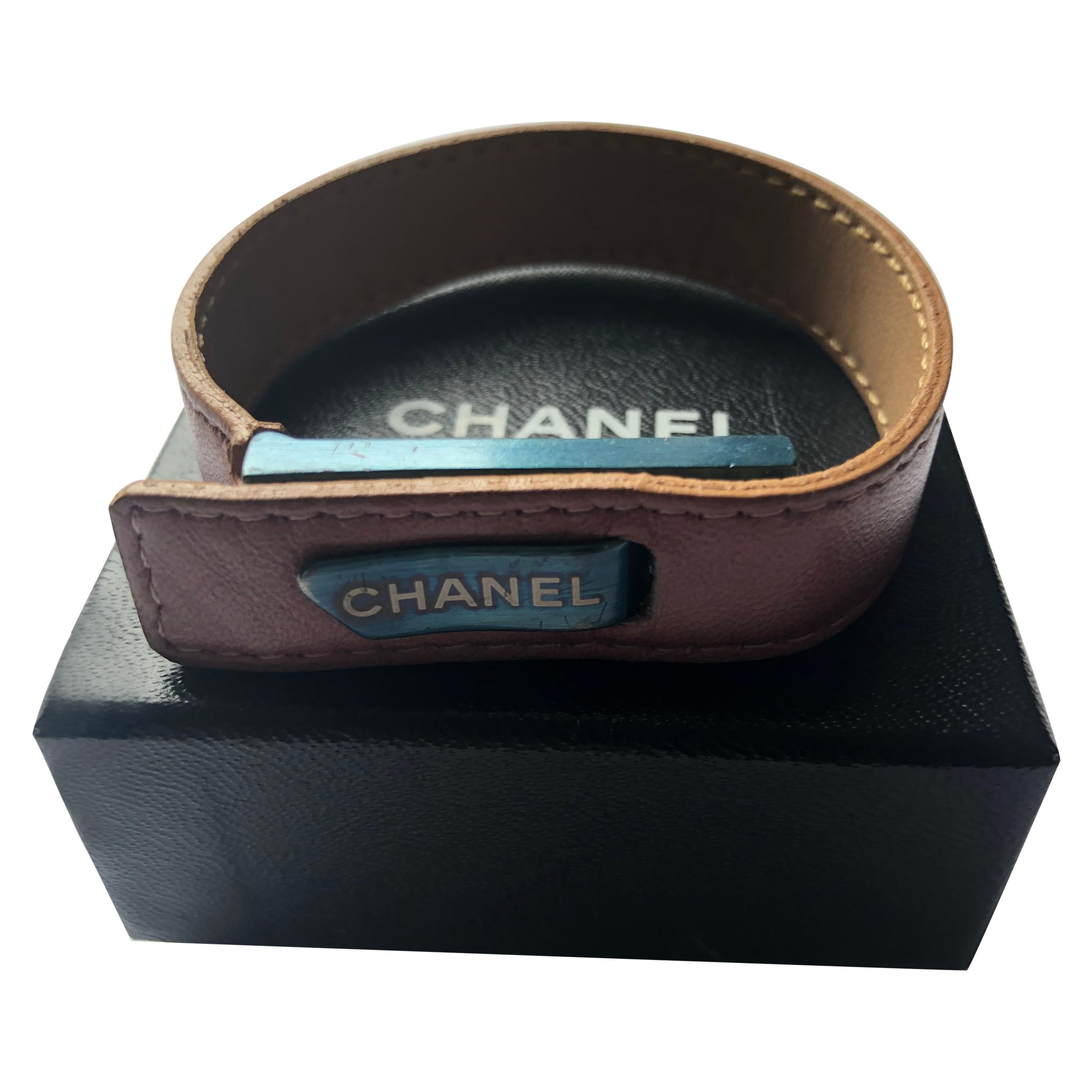 2001 Chanel Mauve/Pink Bracelet w/Box and COA
