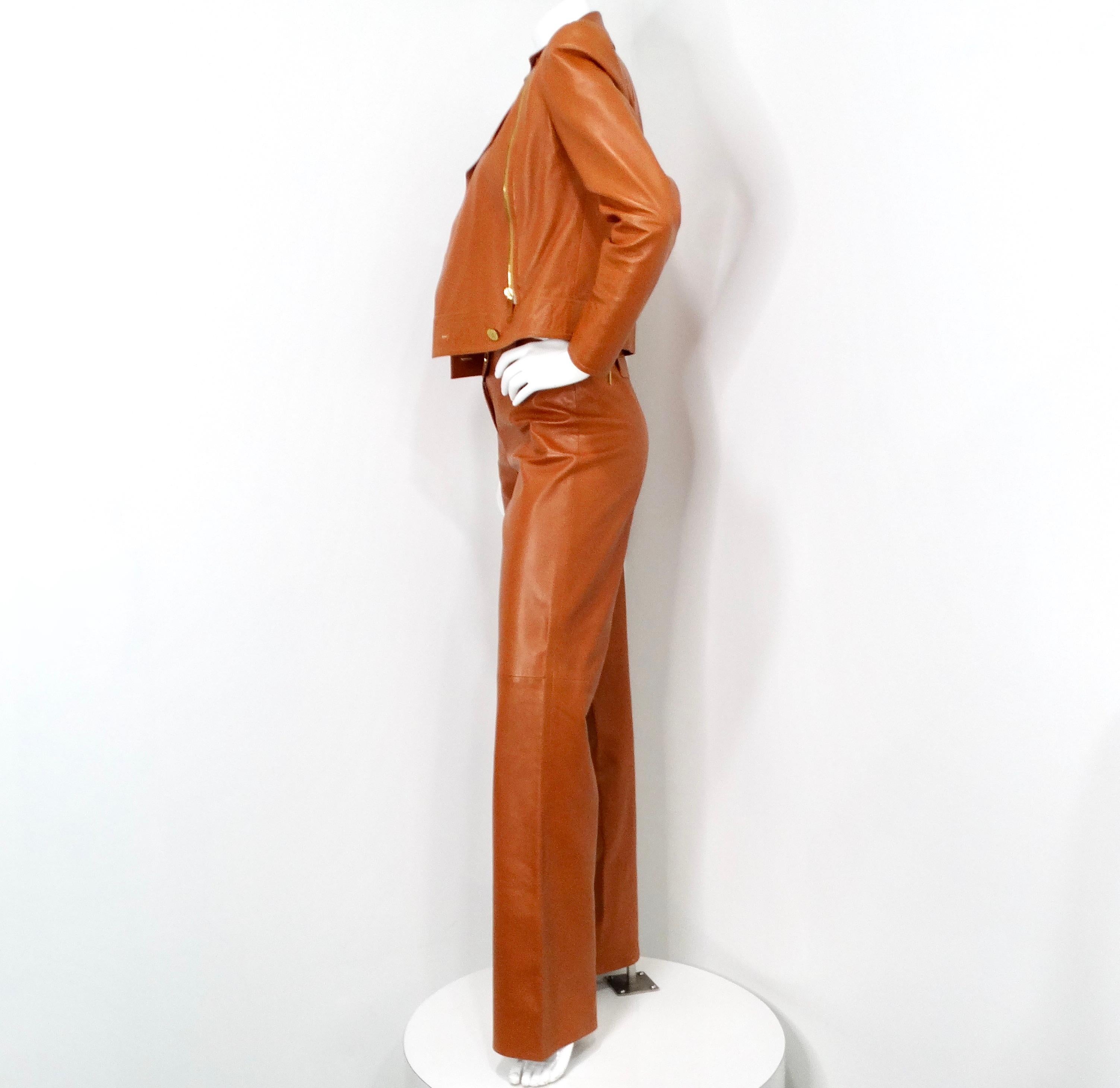 2001 Chanel Runway Set giacca e pantaloni in pelle di agnello marrone in vendita 1