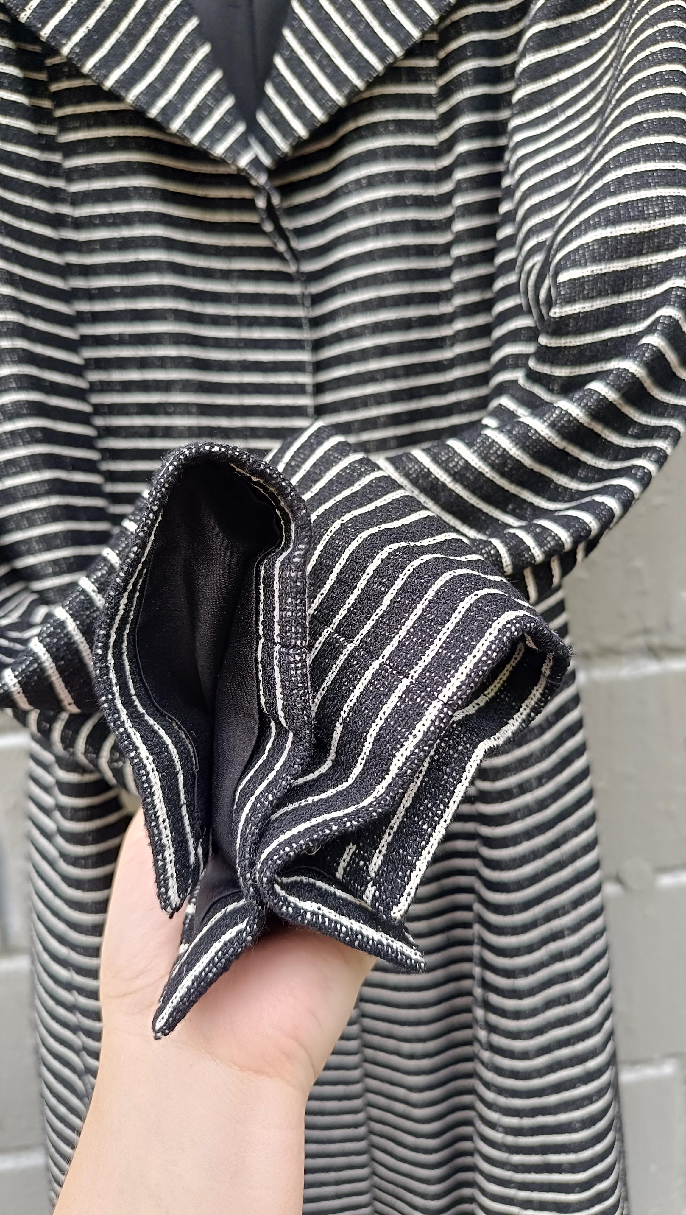 2001 Croisière Chanel & Karl Lagerfeld 2005 manteau à simple boutonnage en vente 8
