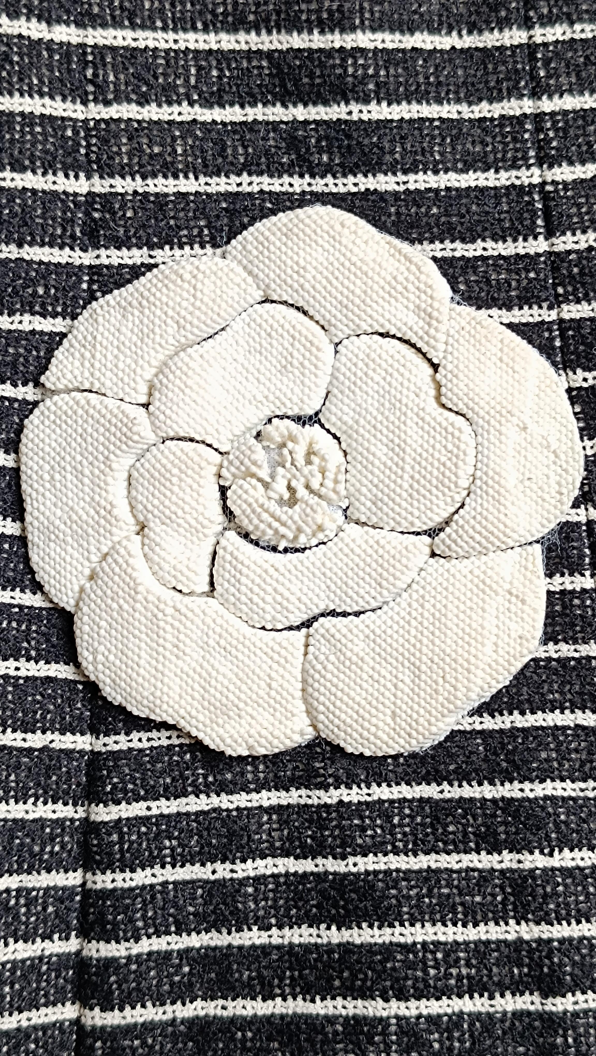 2001 Croisière Chanel & Karl Lagerfeld 2005 manteau à simple boutonnage en vente 13