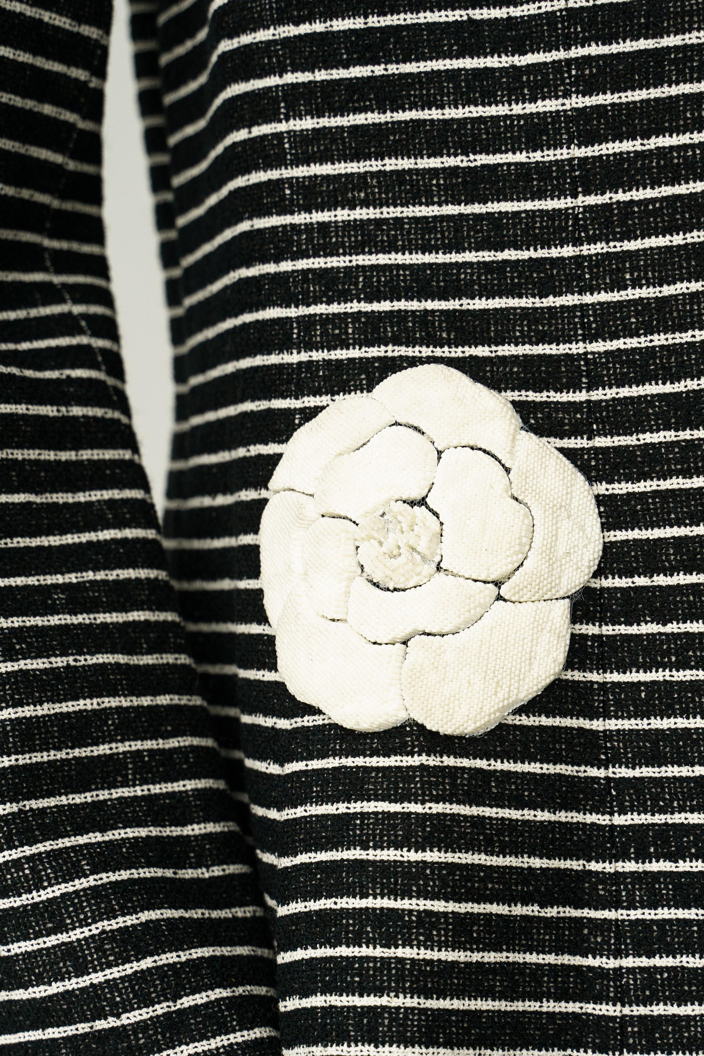 2001 Croisière Chanel & Karl Lagerfeld 2005 manteau à simple boutonnage Excellent état - En vente à Алматинский Почтамт, KZ