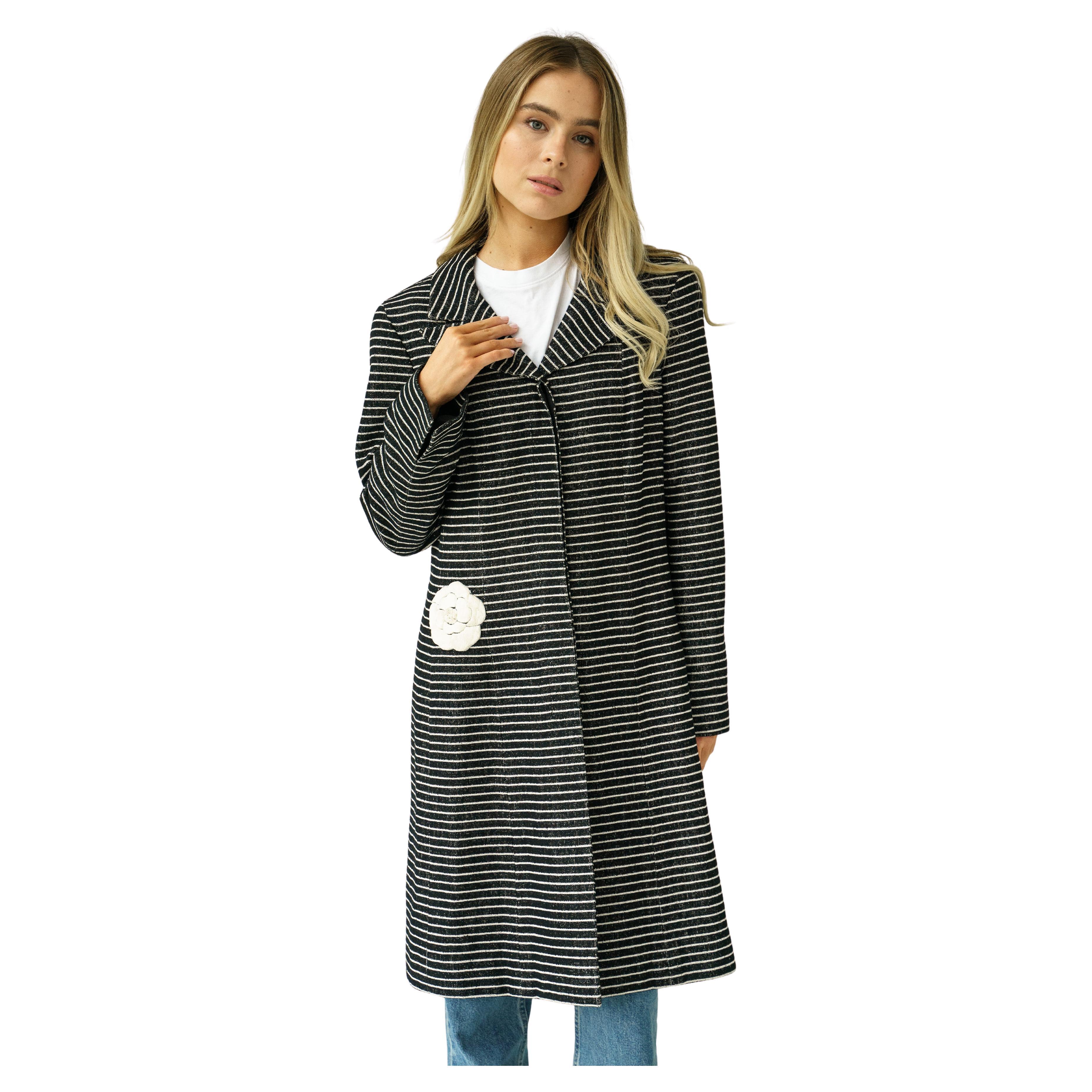2001 Croisière Chanel & Karl Lagerfeld 2005 manteau à simple boutonnage en vente
